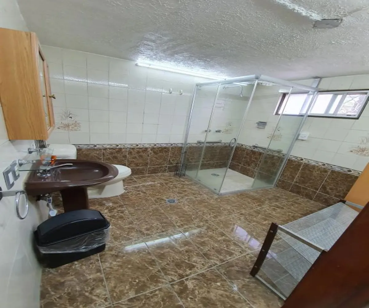 Casa En Venta,Providencia,Calle José Bonifacio Andrada 2933, Guadalajara, Jalisco 44670, 5 Habitaciones,3 Baños,Calle José Bonifacio Andrada,1,p7BxNKD