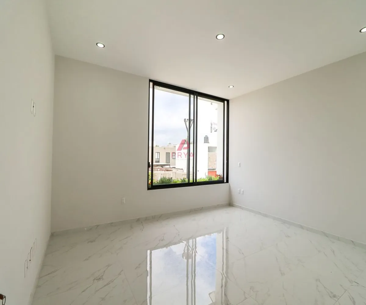 Casa En Venta,RESIDENCIAL PROVENZA,La Romana 92, Tlajomulco de Zúñiga, Jalisco 45645, 4 Habitaciones,4 Baños,La Romana,2,pweHj28