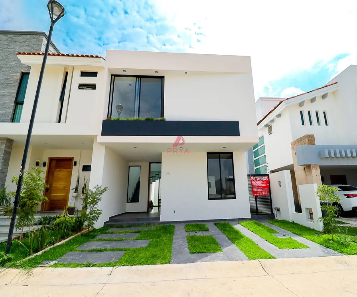 Casa En Venta,RESIDENCIAL PROVENZA,La Romana 92, Tlajomulco de Zúñiga, Jalisco 45645, 4 Habitaciones,4 Baños,La Romana,2,pweHj28