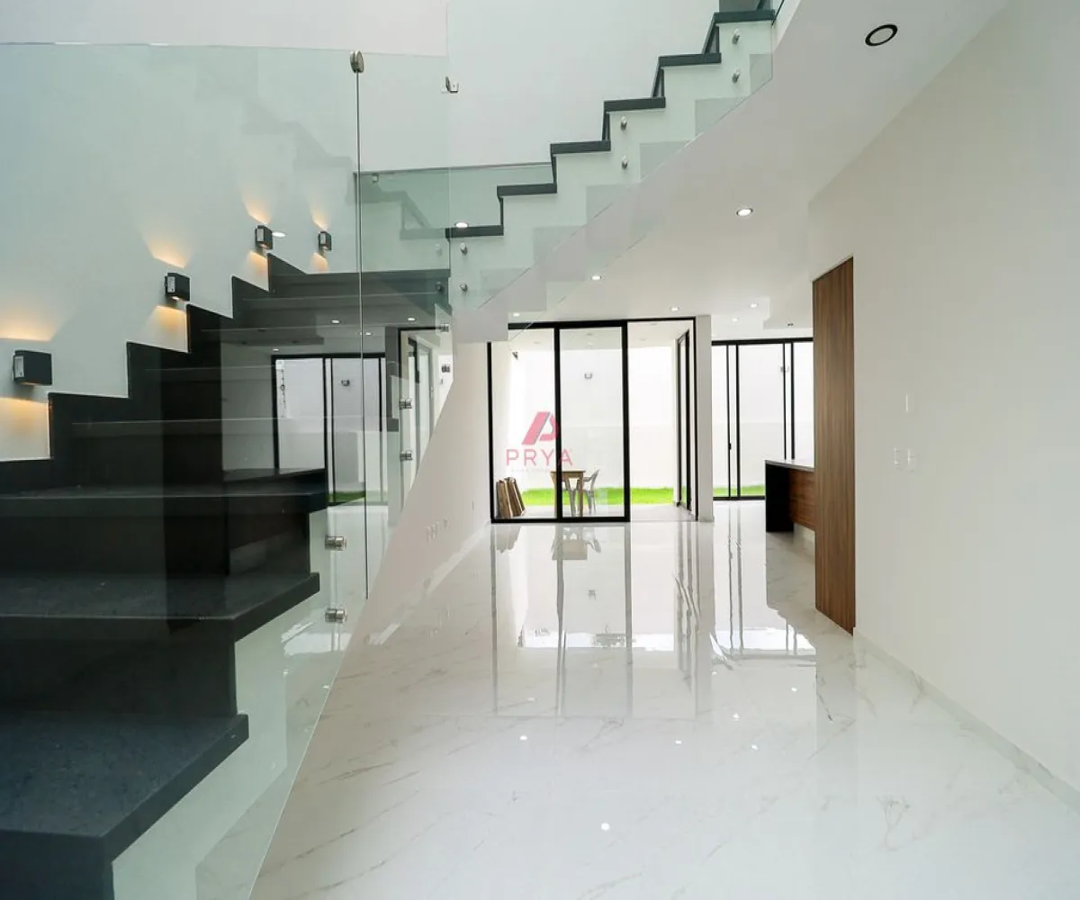 Casa En Venta,RESIDENCIAL PROVENZA,La Romana 92, Tlajomulco de Zúñiga, Jalisco 45645, 4 Habitaciones,4 Baños,La Romana,2,pweHj28