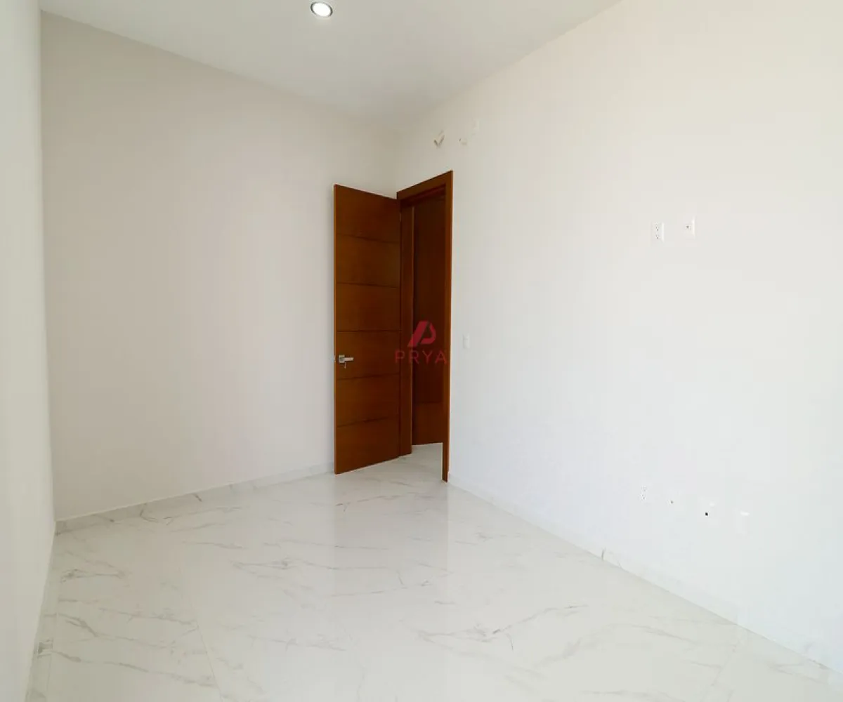 Casa En Venta,RESIDENCIAL PROVENZA,La Romana 92, Tlajomulco de Zúñiga, Jalisco 45645, 4 Habitaciones,4 Baños,La Romana,2,pweHj28