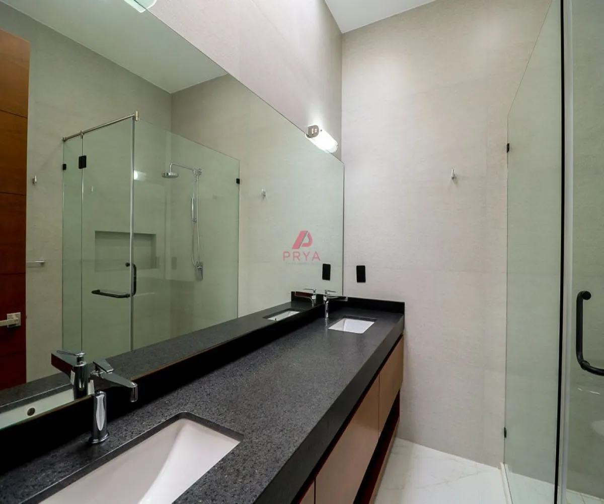 Casa En Venta,RESIDENCIAL PROVENZA,La Romana 92, Tlajomulco de Zúñiga, Jalisco 45645, 4 Habitaciones,4 Baños,La Romana,2,pweHj28