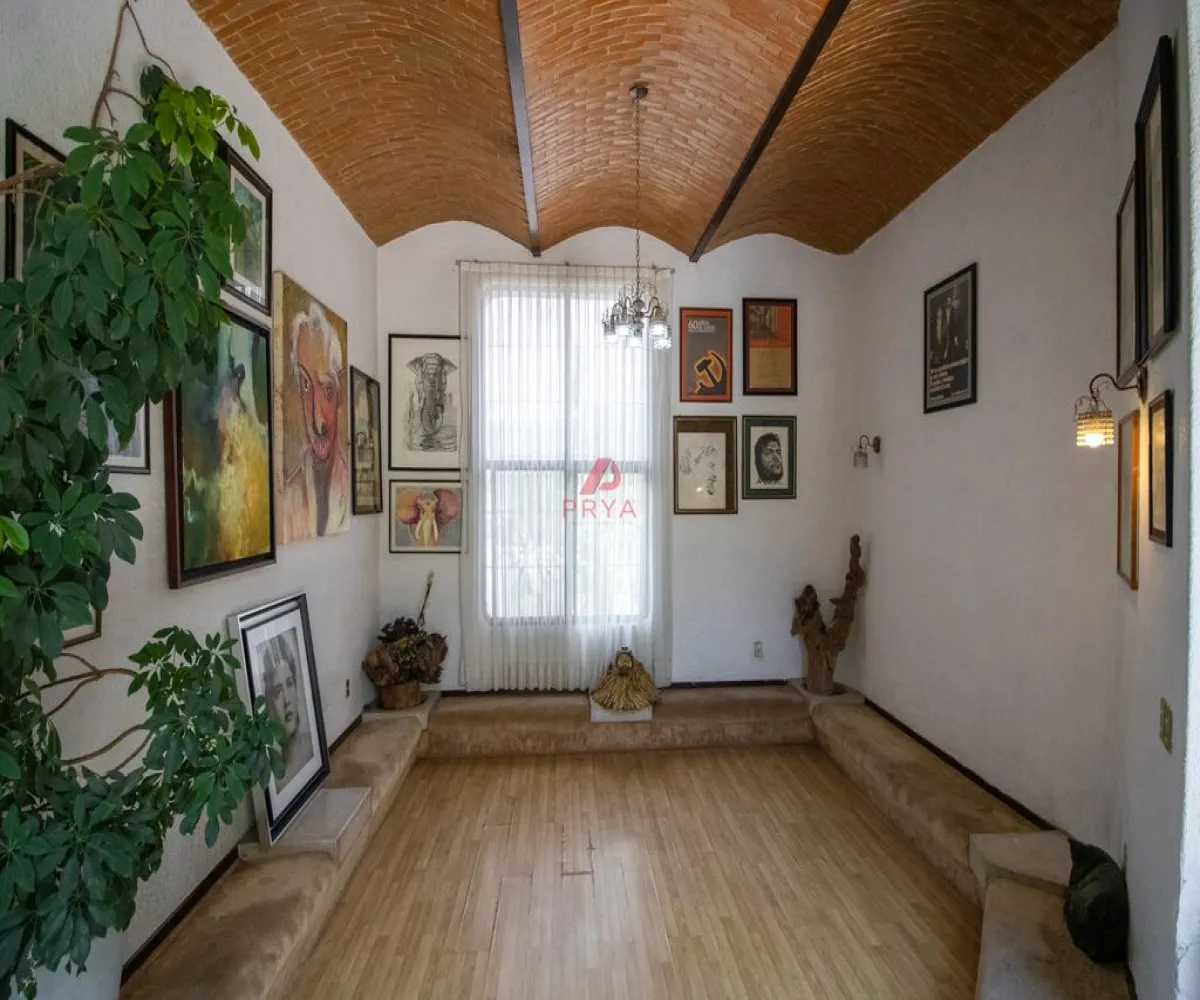 Casa En Venta,Providencia 4Ta Secc,Avenida Rubén Darío 1345, Guadalajara, Jalisco 44639, 5 Habitaciones,3 Baños,Avenida Rubén Darío,3,pLzWcRS