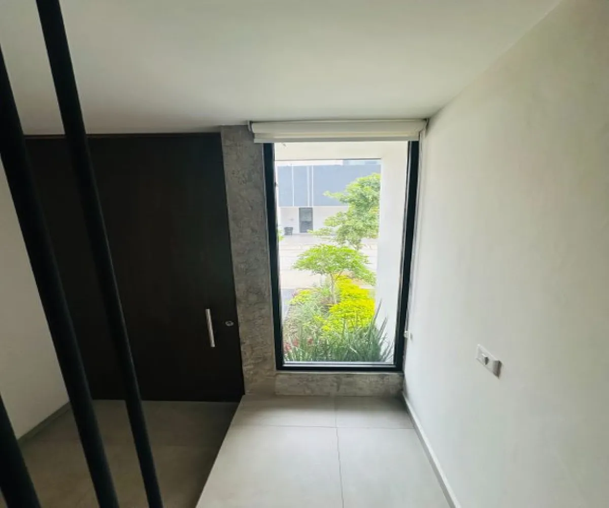 Casa En Venta,Punto Sur,Av magallanes 1130, Tlajomulco de Zúñiga, Jalisco 45600, 4 Habitaciones,4 Baños,Av magallanes ,3,p4ae9p3