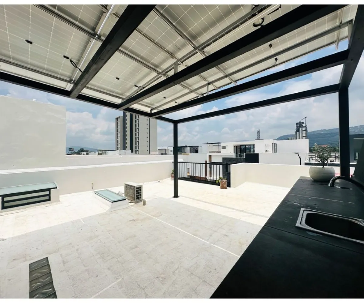 Casa En Venta,Punto Sur,Av magallanes 1130, Tlajomulco de Zúñiga, Jalisco 45600, 4 Habitaciones,4 Baños,Av magallanes ,3,p4ae9p3