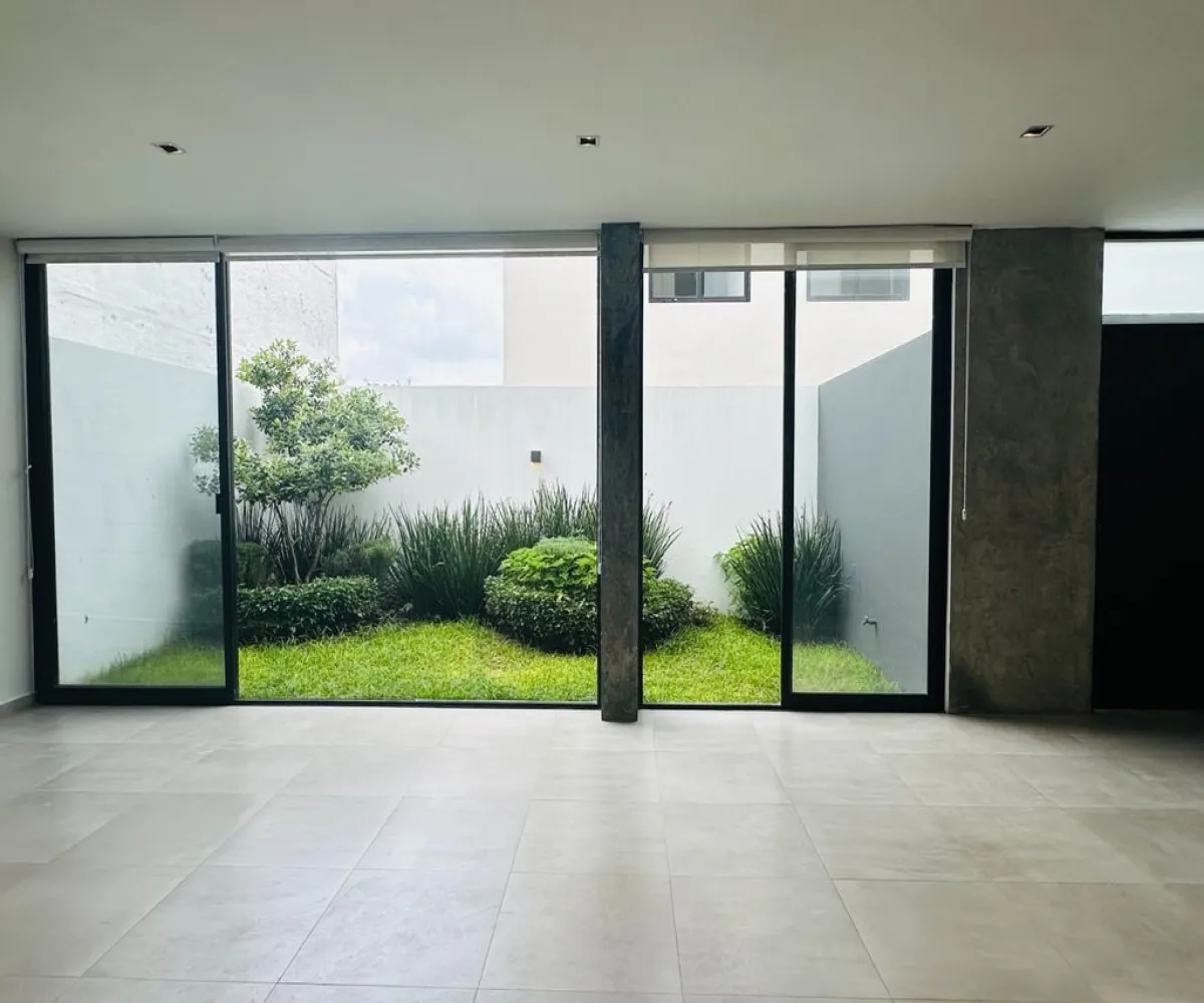 Casa En Venta,Punto Sur,Av magallanes 1130, Tlajomulco de Zúñiga, Jalisco 45600, 4 Habitaciones,4 Baños,Av magallanes ,3,p4ae9p3