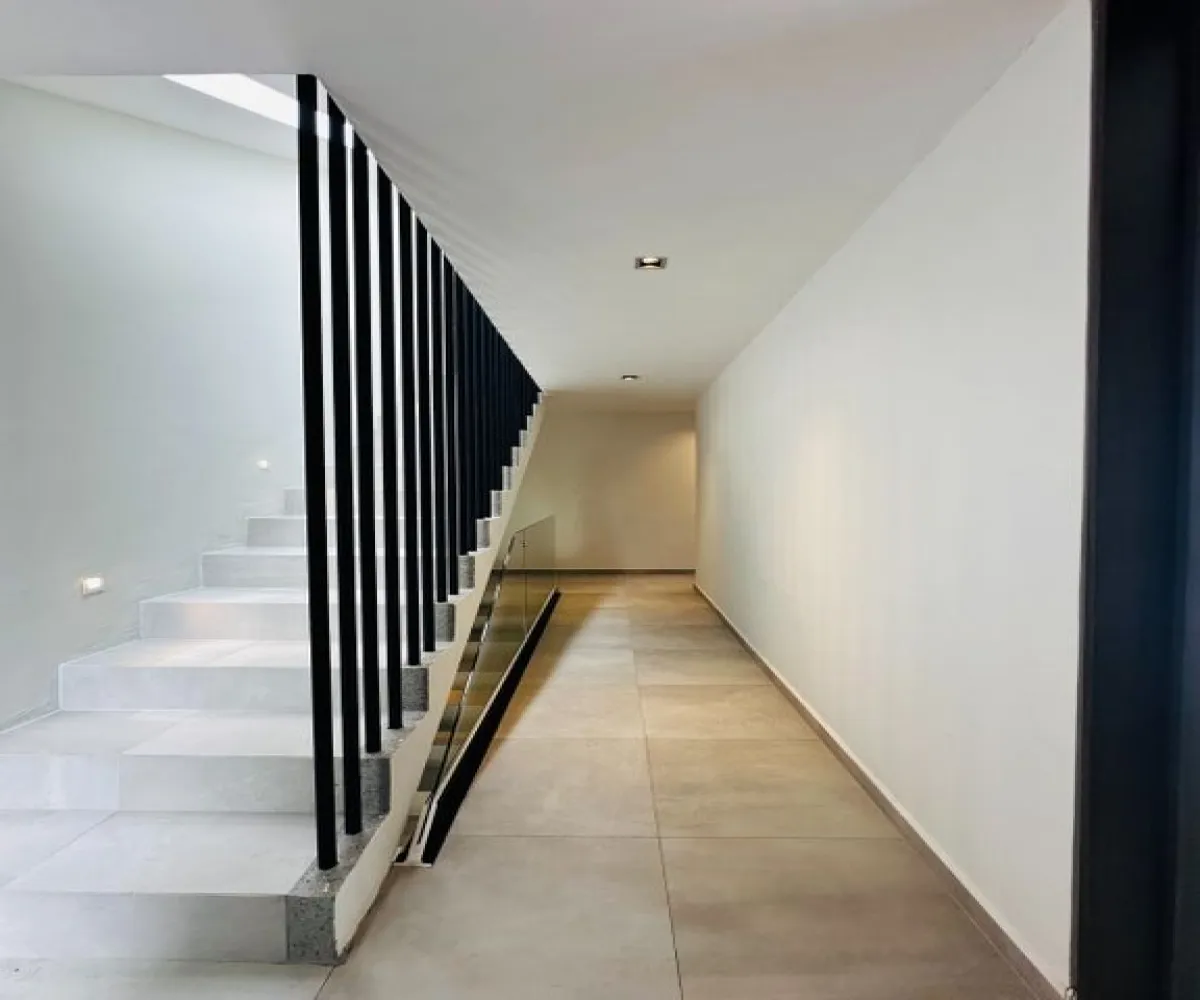 Casa En Venta,Punto Sur,Av magallanes 1130, Tlajomulco de Zúñiga, Jalisco 45600, 4 Habitaciones,4 Baños,Av magallanes ,3,p4ae9p3