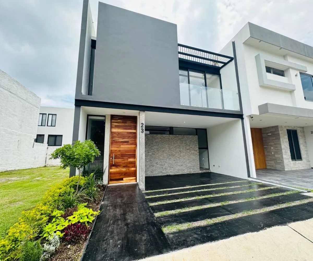 Casa En Venta,Punto Sur,Av magallanes 1130, Tlajomulco de Zúñiga, Jalisco 45600, 4 Habitaciones,4 Baños,Av magallanes ,3,p4ae9p3