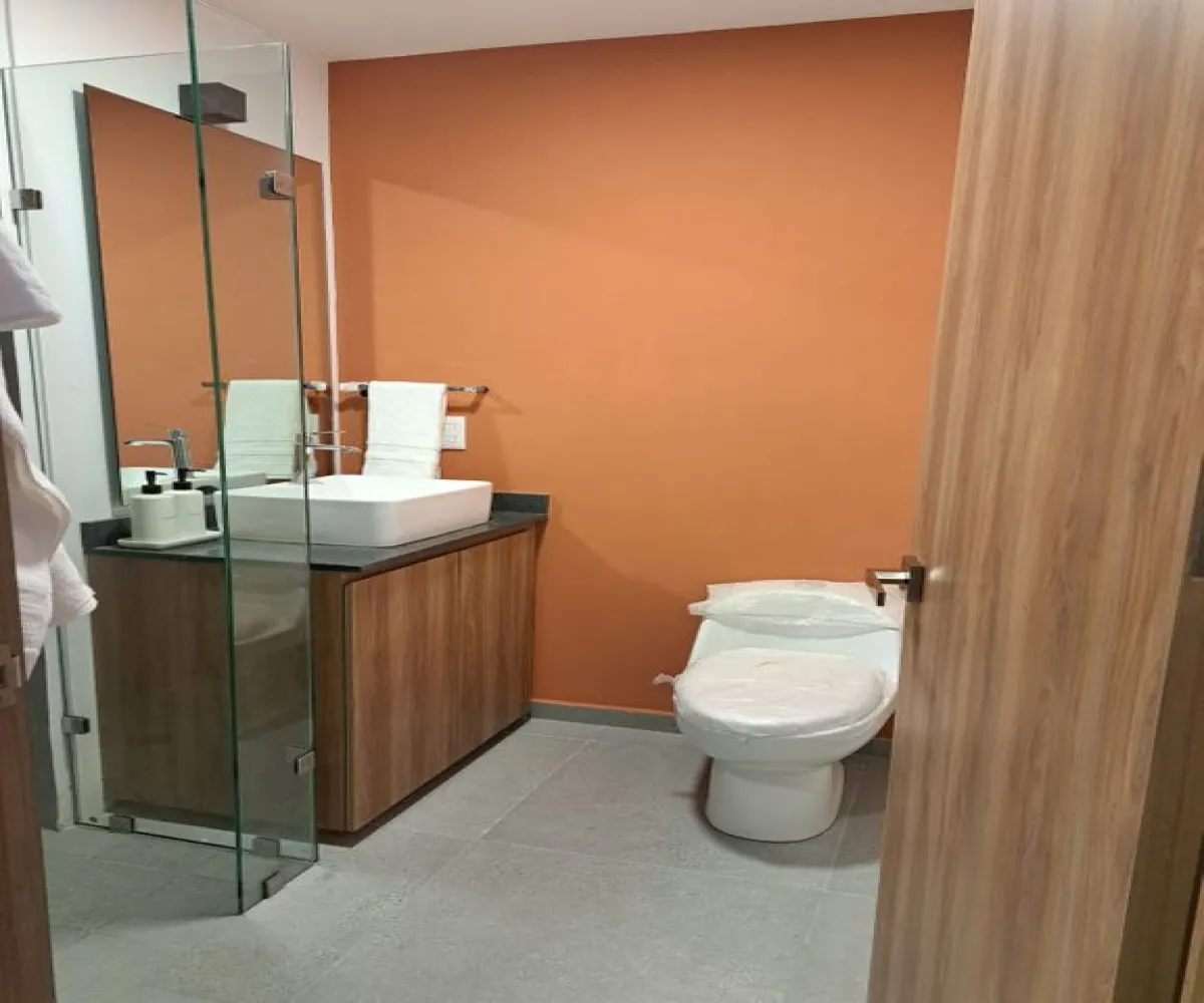 Departamento En Venta,Americana,Avenida Miguel Hidalgo y Costilla 1402, Guadalajara, Jalisco 44600, 1 Cuarto,1 Baño,Avenida Miguel Hidalgo y Costilla,1,pkh8MXI