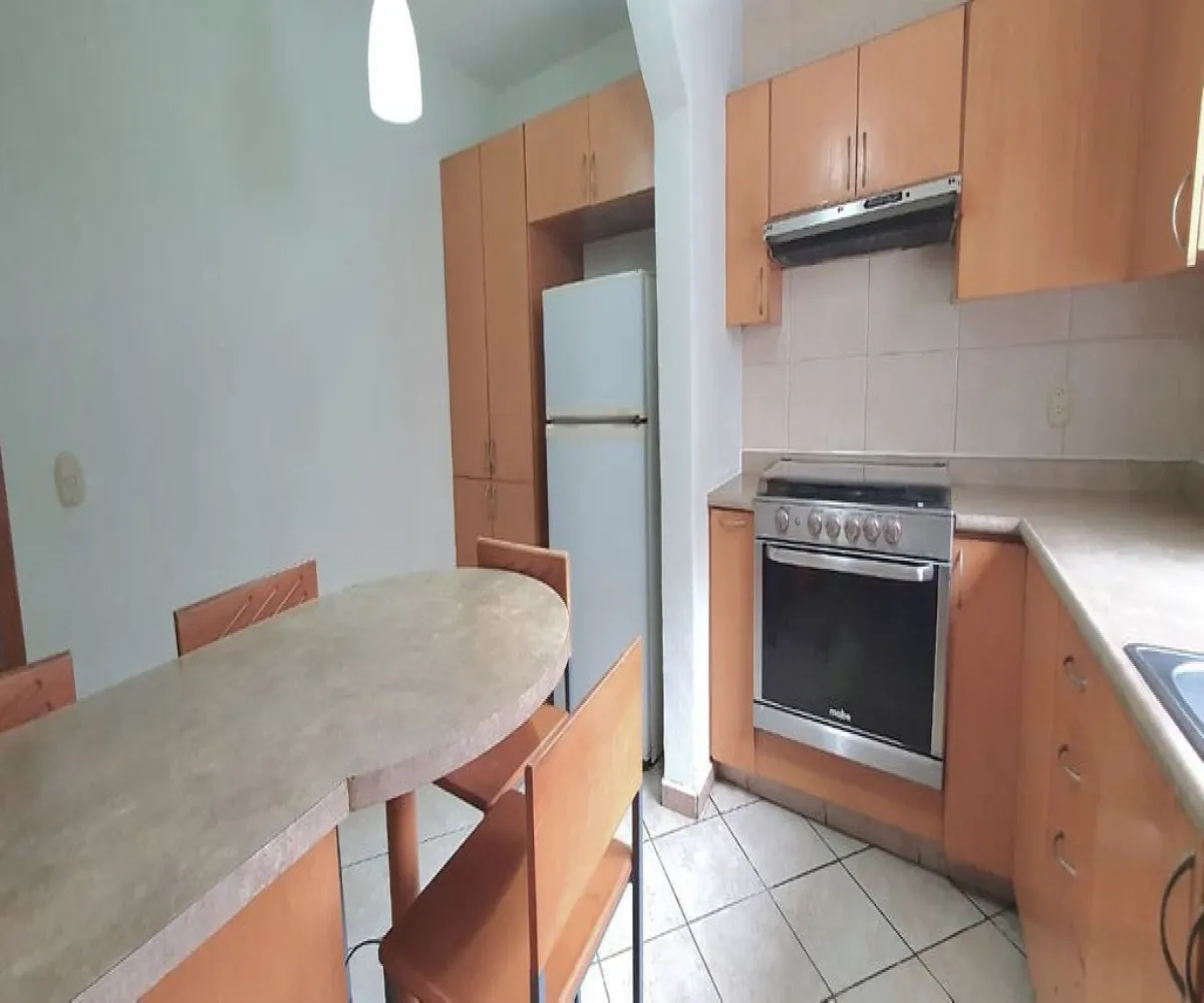 Casa En Renta,Chapalita Oriente,Aurora 137, Zapopan, Jalisco 45040, 4 Habitaciones,2 Baños,Aurora,3,pyh4HaP