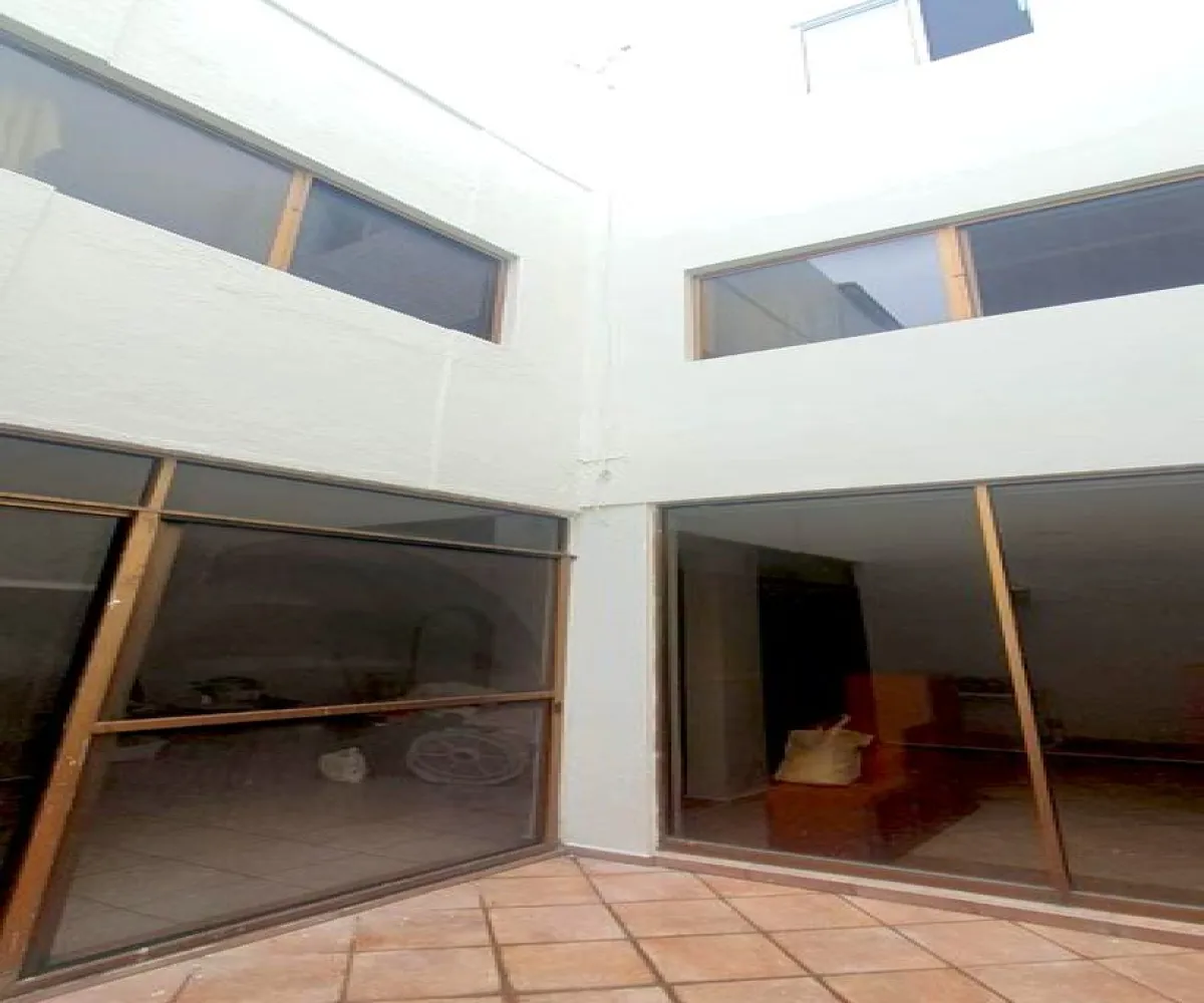 Casa En Renta,Chapalita Oriente,Aurora 137, Zapopan, Jalisco 45040, 4 Habitaciones,2 Baños,Aurora,3,pyh4HaP