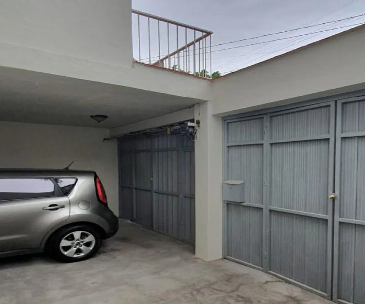 Casa En Renta,Chapalita Oriente,Aurora 137, Zapopan, Jalisco 45040, 4 Habitaciones,2 Baños,Aurora,3,pyh4HaP