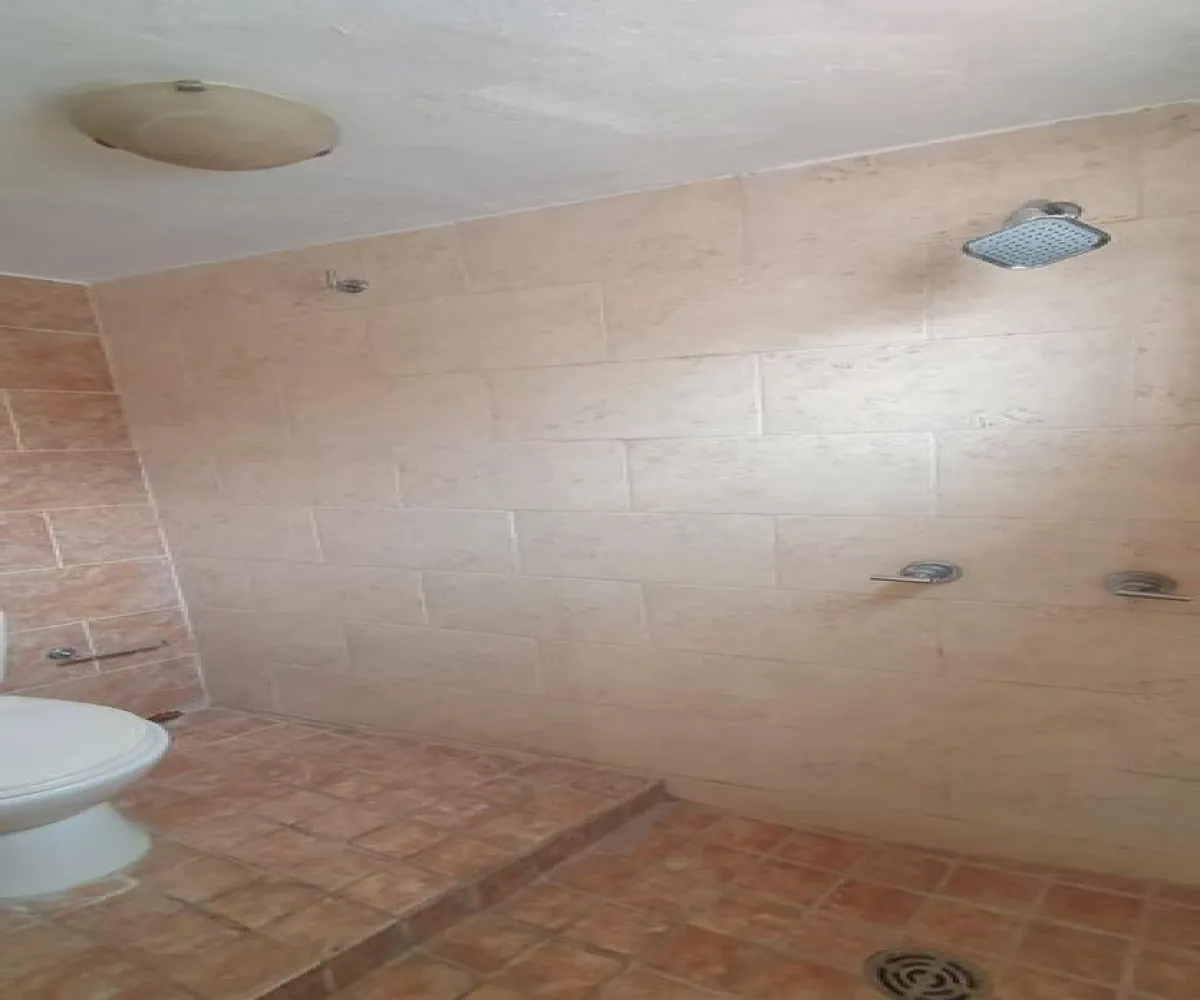 Casa En Renta,Chapalita Oriente,Aurora 137, Zapopan, Jalisco 45040, 4 Habitaciones,2 Baños,Aurora,3,pyh4HaP