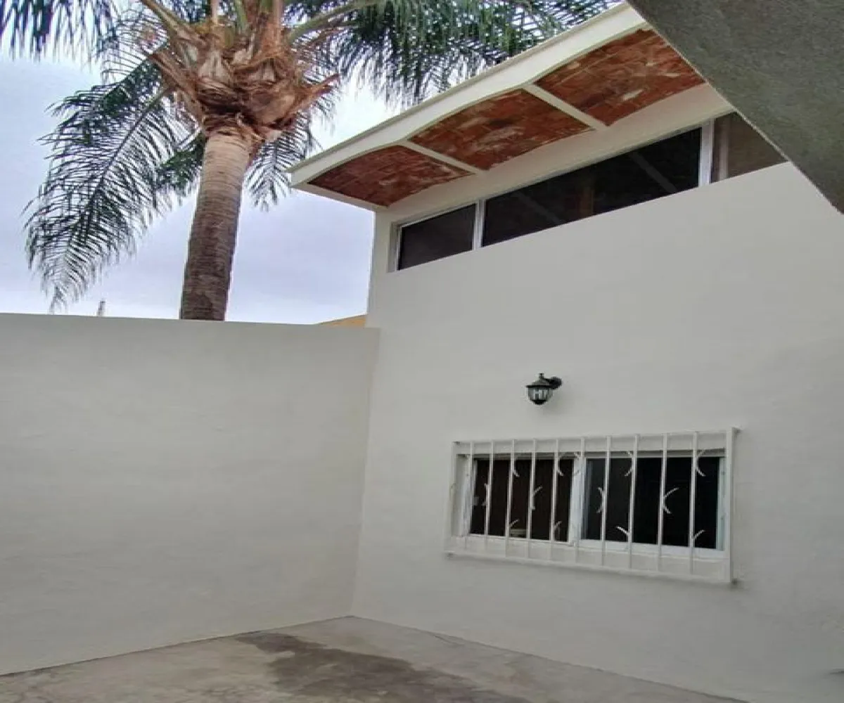 Casa En Renta,Chapalita Oriente,Aurora 137, Zapopan, Jalisco 45040, 4 Habitaciones,2 Baños,Aurora,3,pyh4HaP