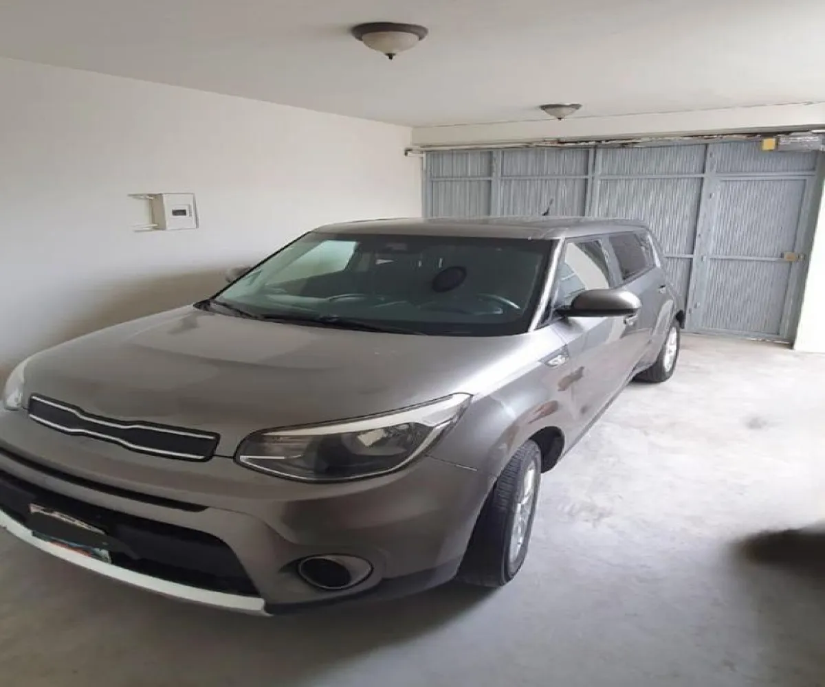 Casa En Renta,Chapalita Oriente,Aurora 137, Zapopan, Jalisco 45040, 4 Habitaciones,2 Baños,Aurora,3,pyh4HaP