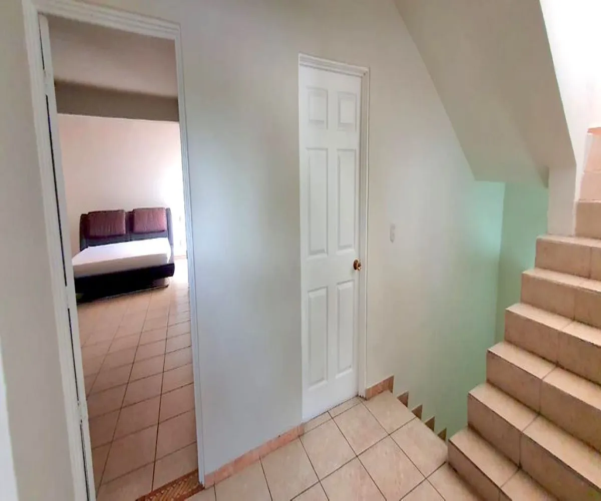 Casa En Renta,Chapalita Oriente,Aurora 137, Zapopan, Jalisco 45040, 4 Habitaciones,2 Baños,Aurora,3,pyh4HaP