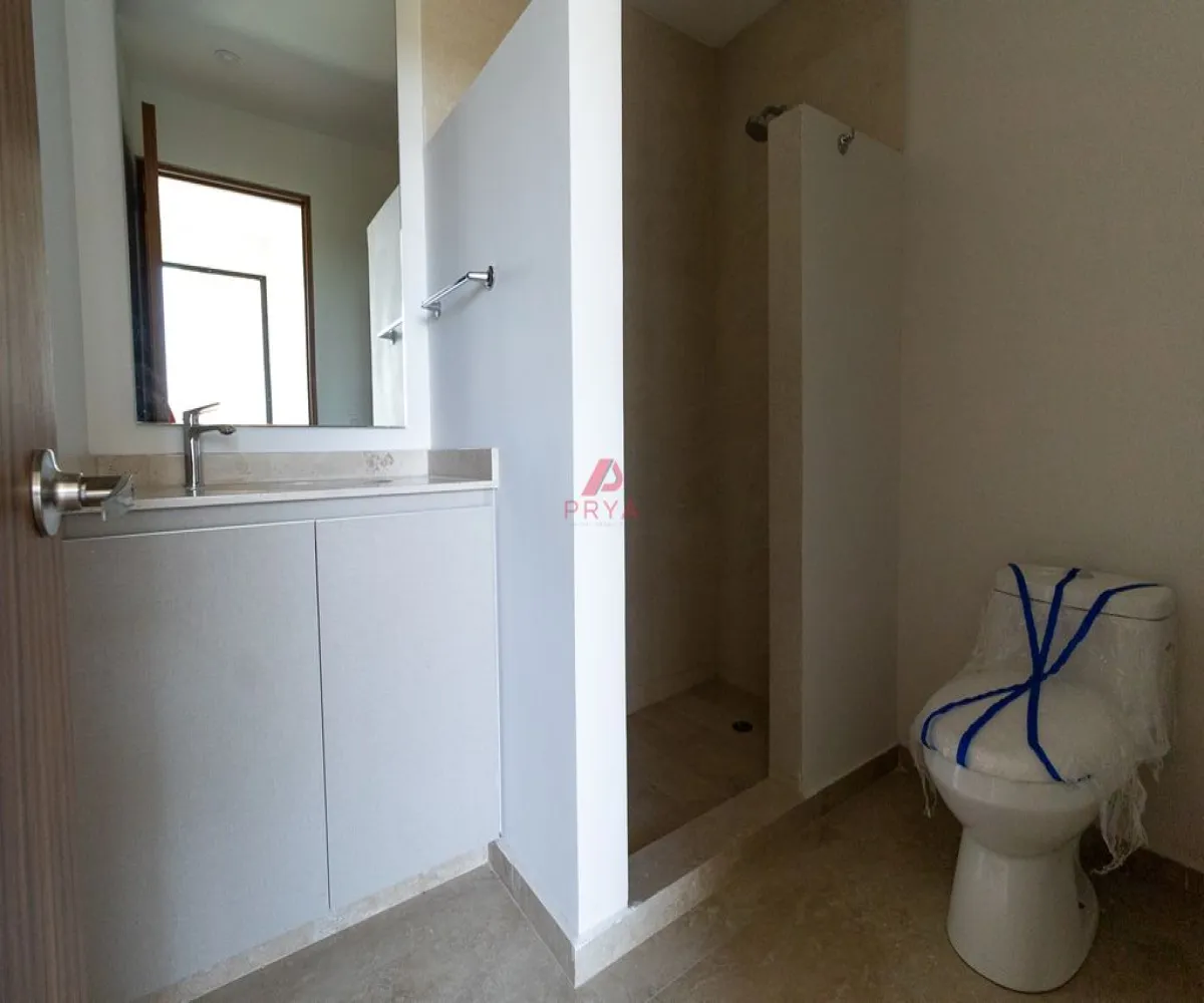 Departamento En Venta,Ciudad Granja,Calzada de los Laureles 835, Zapopan, Jalisco 45010, 1 Cuarto,1 Baño,Calzada de los Laureles,1,prhH9X5