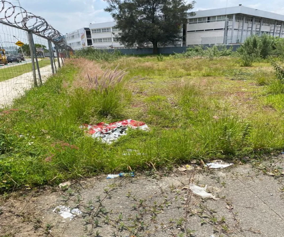 Terreno En Renta,El Bajio,Avenida Del Bajío 396, Zapopan, Jalisco 45017,Avenida Del Bajío,psSQtEx Terreno En Renta,El Bajio,Avenida Del Bajío 396, Zapopan, Jalisco 45017,Avenida Del Bajío,psSQtEx