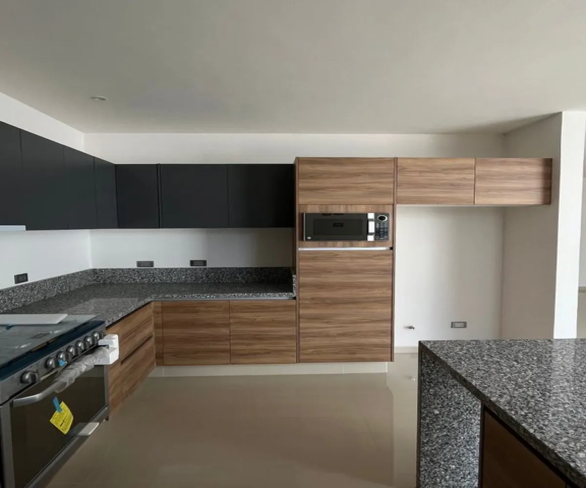 Casa En Venta,Bosques Santa Anita,araucarias S/N, Tlajomulco de Zúñiga, Jalisco 45645, 4 Habitaciones,4 Baños,araucarias,3,plxoq9H Casa En Venta,Bosques Santa Anita,araucarias S/N, Tlajomulco de Zúñiga, Jalisco 45645, 4 Habitaciones,4 Baños,araucarias,3,plxoq9H