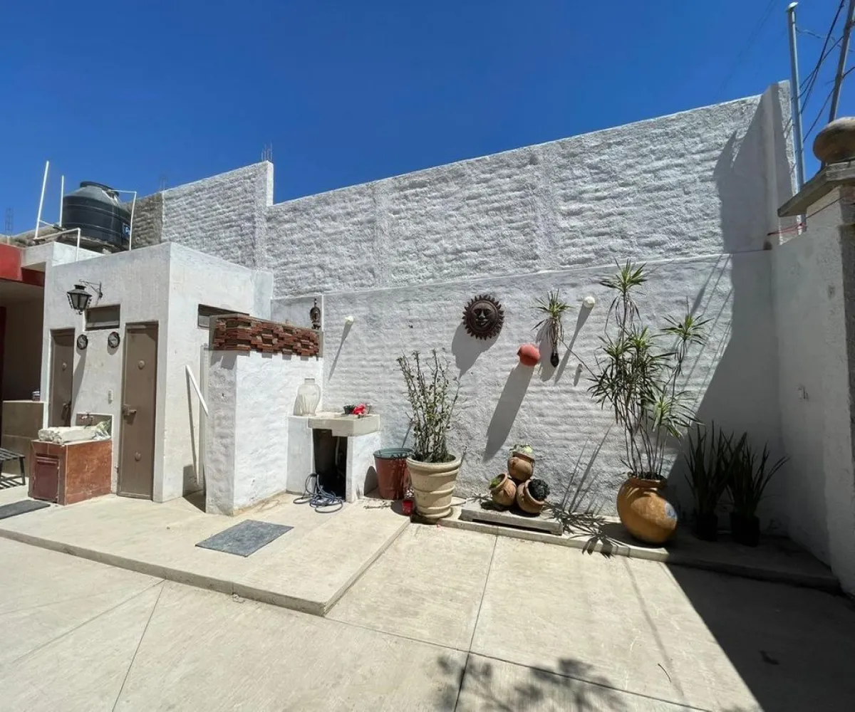 Casa En Venta,Santa Lucia,Hacienda Santa Lucia S/N, Zapopan, Jalisco 45200, 1 Cuarto,3 Baños,Hacienda Santa Lucia,1,pbMCfbC