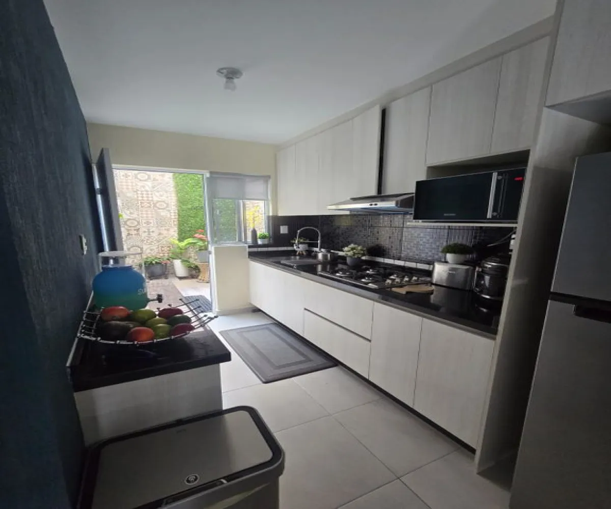 Casa En Venta,Alta California,San Lucas 105, Tlajomulco de Zúñiga, Jalisco 45645, 3 Habitaciones,2 Baños,San Lucas,1,pwjxWi7