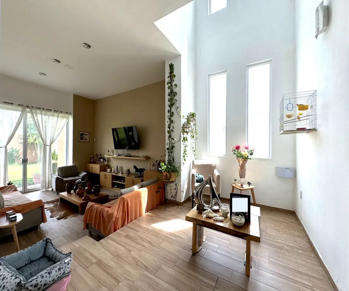 Casa En Venta,Rinconada Santa Anita,Camino A la Cuesta 601, Tlajomulco de Zúñiga, Jalisco 45645, 4 Habitaciones,4 Baños,Camino A la Cuesta,1,p5CuZer