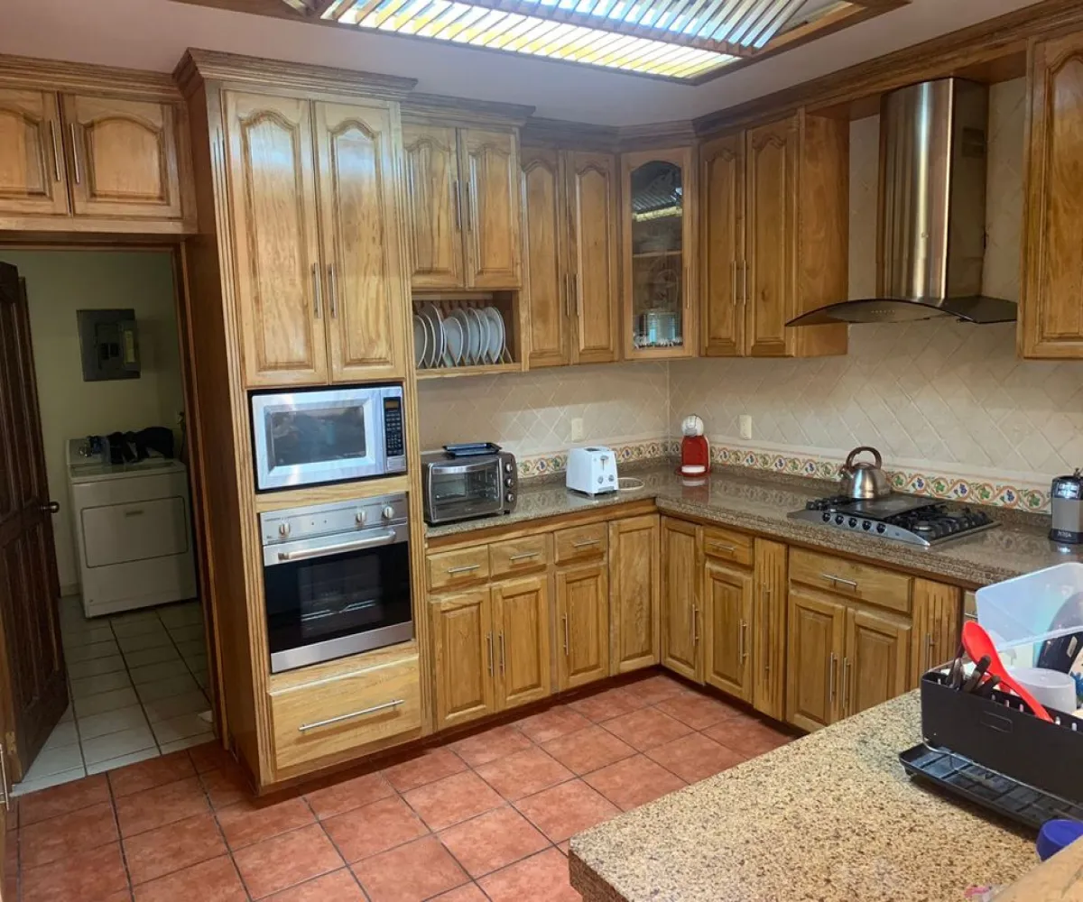 Casa En Venta,Pinar De La Venta,Paseo de los fresnos S/N, Zapopan, Jalisco 45221, 4 Habitaciones,4 Baños,Paseo de los fresnos,2,pv3u2dX Casa En Venta,Pinar De La Venta,Paseo de los fresnos S/N, Zapopan, Jalisco 45221, 4 Habitaciones,4 Baños,Paseo de los fresnos,2,pv3u2dX