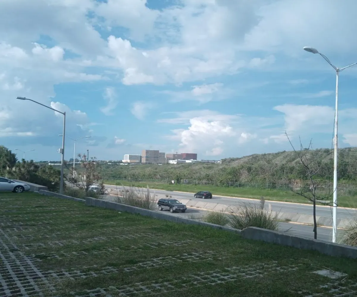 Local En Renta,El Bajío,Av. del bosque 435 L-11, Zapopan, Jalisco 45011,Av. del bosque ,pmiJ4v8 Local En Renta,El Bajío,Av. del bosque 435 L-11, Zapopan, Jalisco 45011,Av. del bosque ,pmiJ4v8