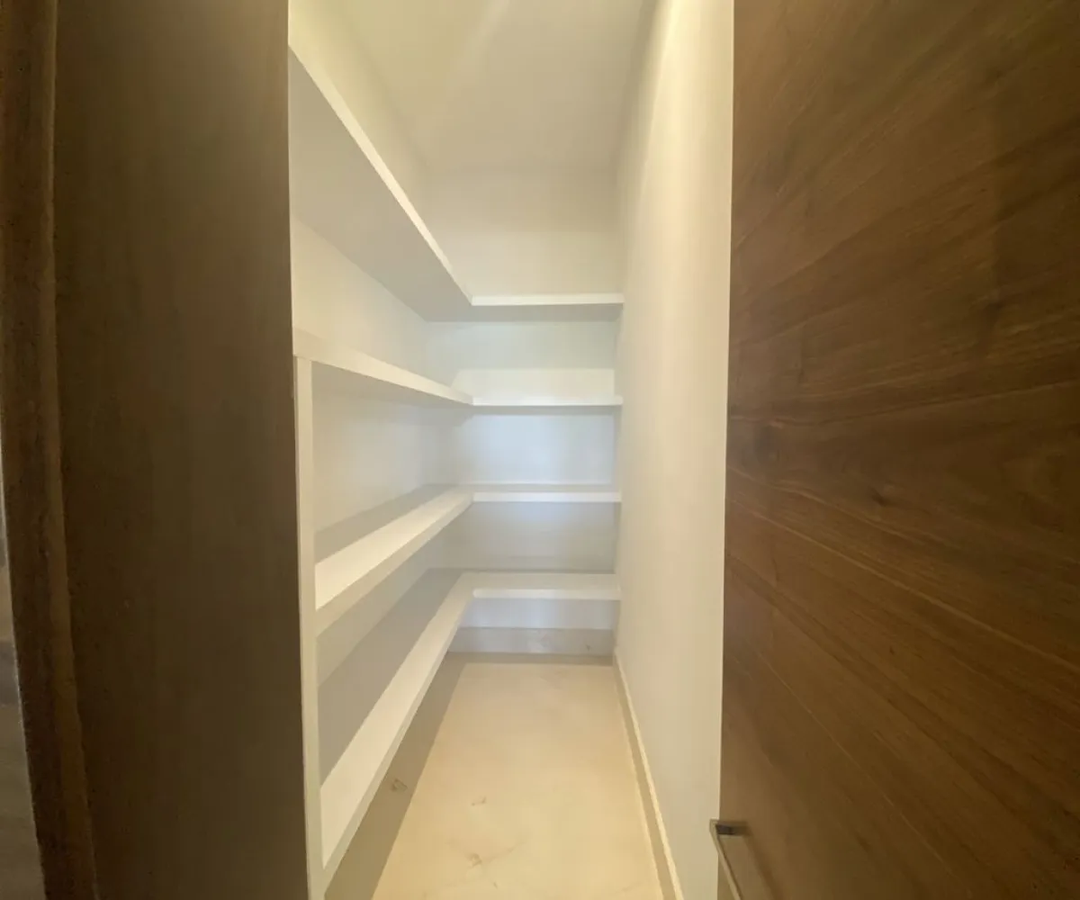 Casa En Venta,Puerta del Valle,Juan palomar y Arias 1180 48, Zapopan, Jalisco 45136, 4 Habitaciones,4 Baños,Juan palomar y Arias,2,pE3BHs3 Casa En Venta,Puerta del Valle,Juan palomar y Arias 1180 48, Zapopan, Jalisco 45136, 4 Habitaciones,4 Baños,Juan palomar y Arias,2,pE3BHs3