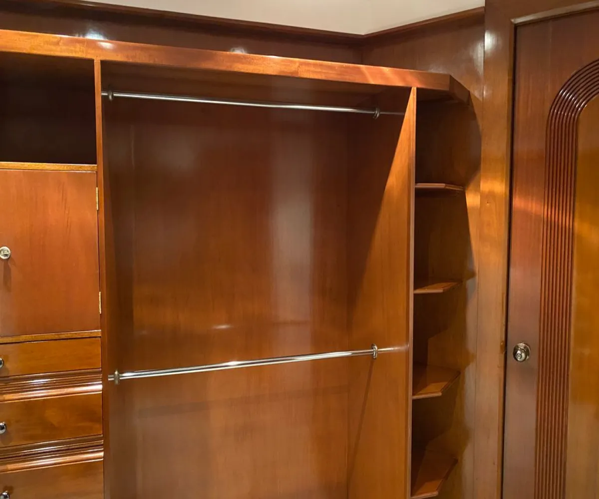 Casa En Venta,Jardines de Guadalupe,San Luis Gonzaga 44740, Zapopan, Jalisco 45030, 4 Habitaciones,5 Baños,San Luis Gonzaga ,2,p1visWl