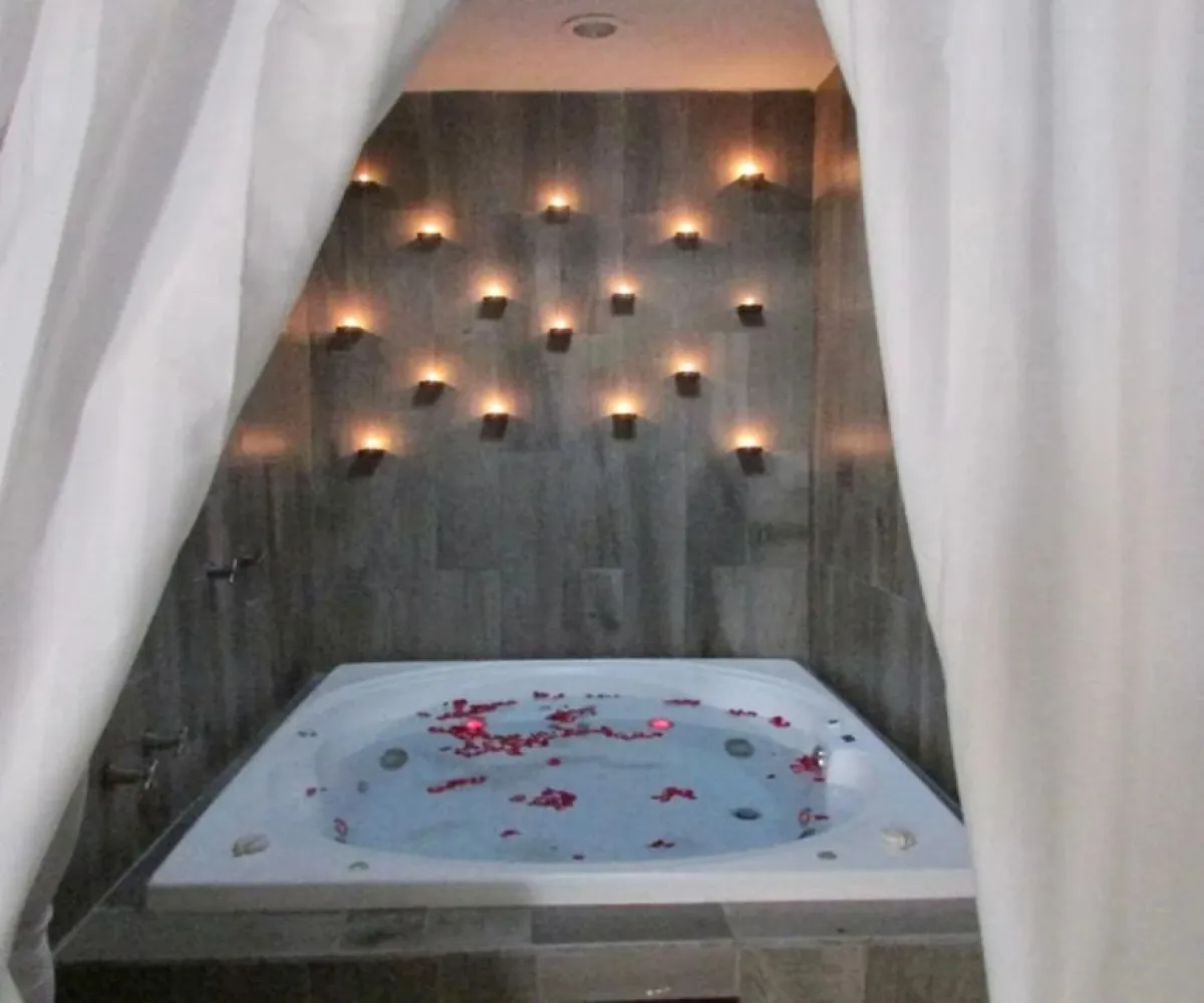 En Venta,La Cruz,Ignacio M.Altamirano sur 35, Querétaro, Querétaro 76020, 17 Habitaciones,1 Baño,Ignacio M.Altamirano sur,1,pKKm0v3