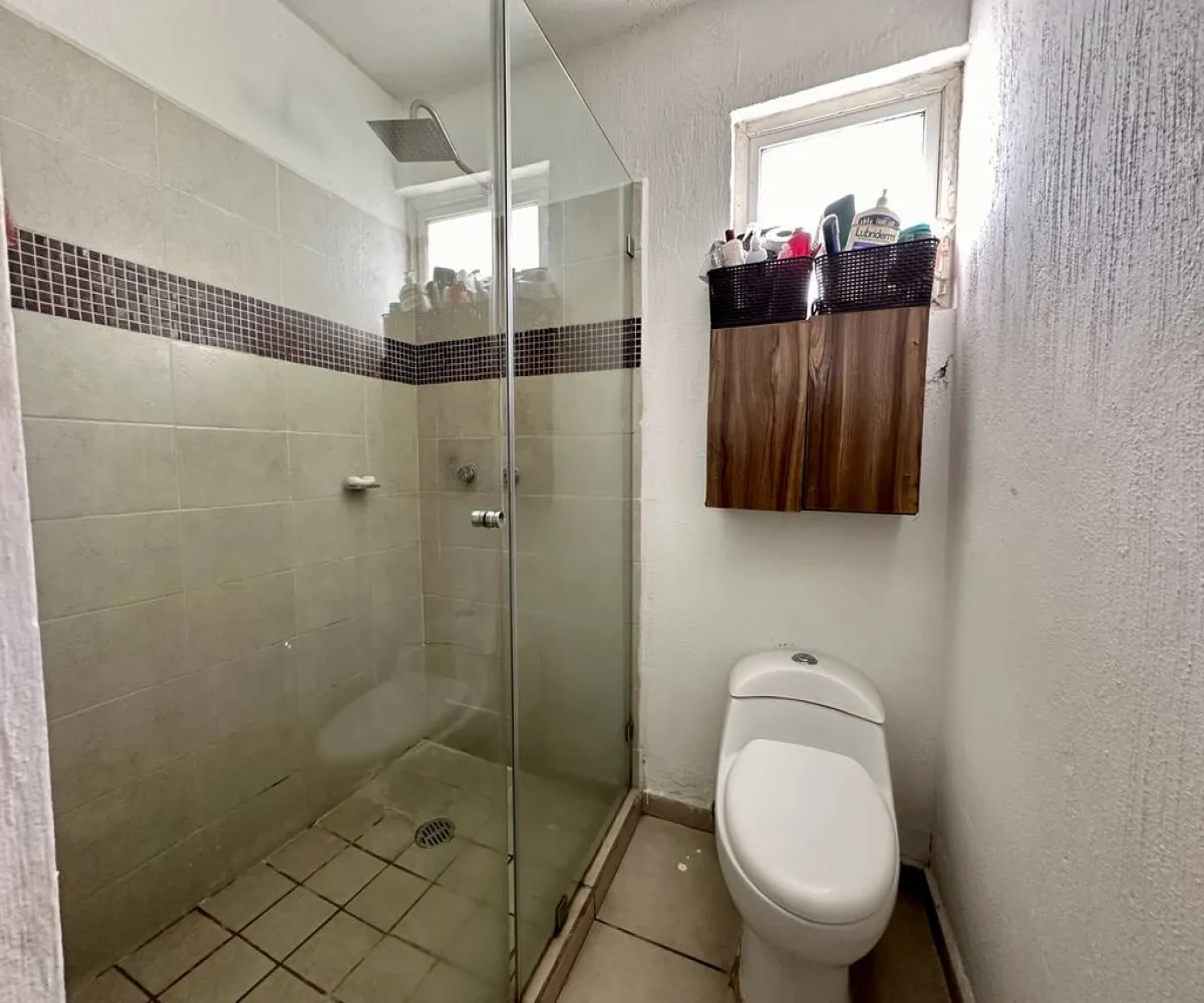 Casa En Venta,Parques de Tesistán,Paseo de la Tierra 1894, Zapopan, Jalisco 45200, 3 Habitaciones,2 Baños,Paseo de la Tierra ,2,plS16hH