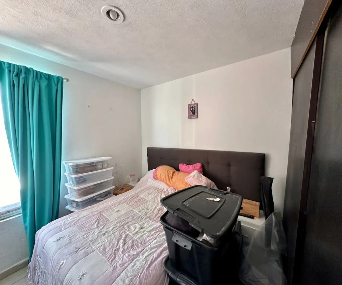 Casa En Venta,Parques de Tesistán,Paseo de la Tierra 1894, Zapopan, Jalisco 45200, 3 Habitaciones,2 Baños,Paseo de la Tierra ,2,plS16hH