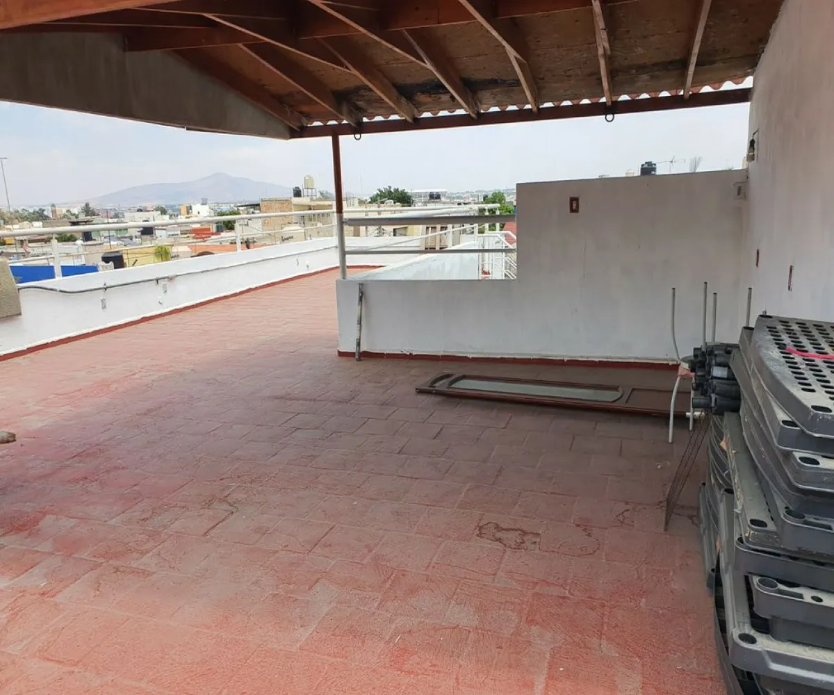 Casa En Venta,Jardines Alcalde,Avenida Fray Antonio Alcalde 1822, Guadalajara, Jalisco 44298, 8 Habitaciones,4 Baños,Avenida Fray Antonio Alcalde ,2,pl5O4IE Casa En Venta,Jardines Alcalde,Avenida Fray Antonio Alcalde 1822, Guadalajara, Jalisco 44298, 8 Habitaciones,4 Baños,Avenida Fray Antonio Alcalde ,2,pl5O4IE
