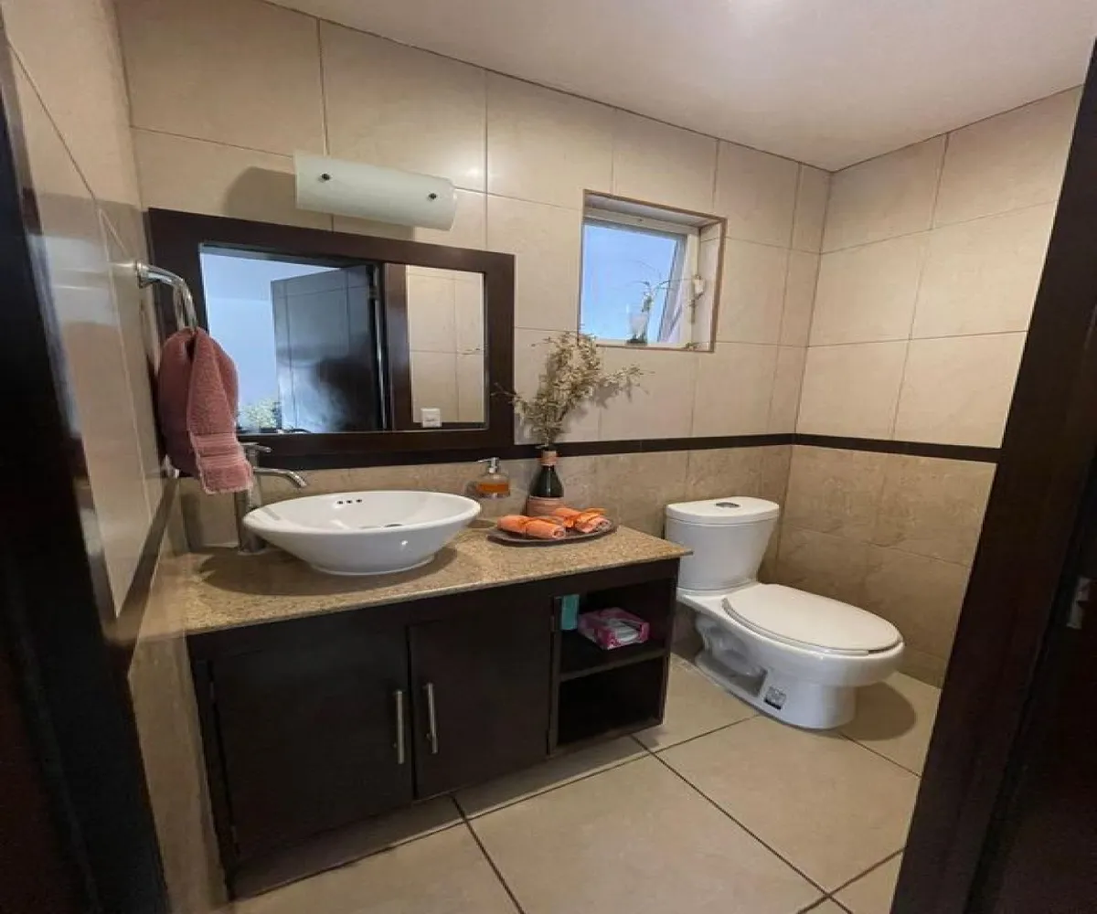 Casa En Venta,Hacienda Mirage,Camino a San Isidro 551, Tlajomulco de Zúñiga, Jalisco 45640, 3 Habitaciones,2 Baños,Camino a San Isidro ,2,phWrPMJ Casa En Venta,Hacienda Mirage,Camino a San Isidro 551, Tlajomulco de Zúñiga, Jalisco 45640, 3 Habitaciones,2 Baños,Camino a San Isidro ,2,phWrPMJ