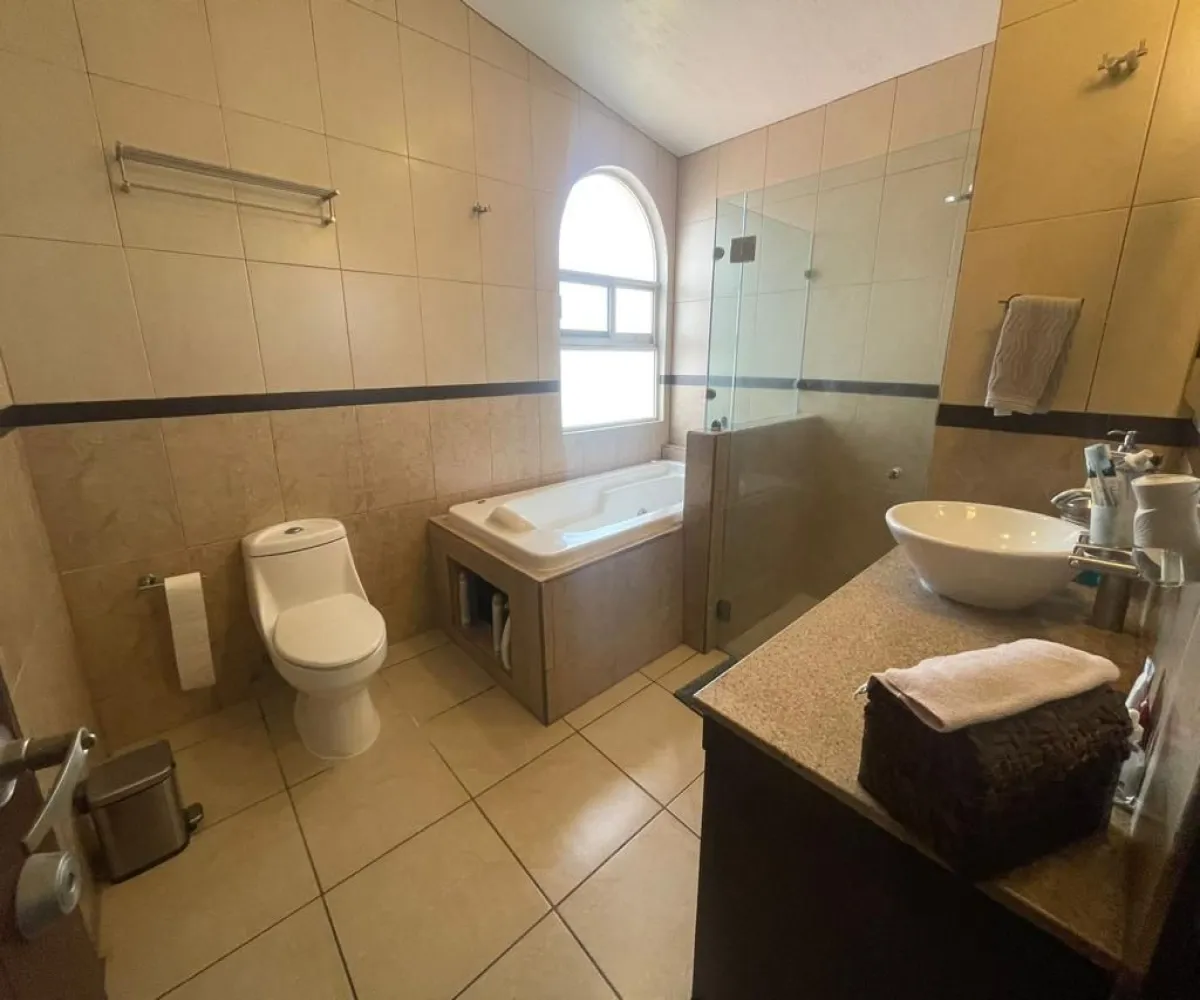 Casa En Venta,Hacienda Mirage,Camino a San Isidro 551, Tlajomulco de Zúñiga, Jalisco 45640, 3 Habitaciones,2 Baños,Camino a San Isidro ,2,phWrPMJ Casa En Venta,Hacienda Mirage,Camino a San Isidro 551, Tlajomulco de Zúñiga, Jalisco 45640, 3 Habitaciones,2 Baños,Camino a San Isidro ,2,phWrPMJ