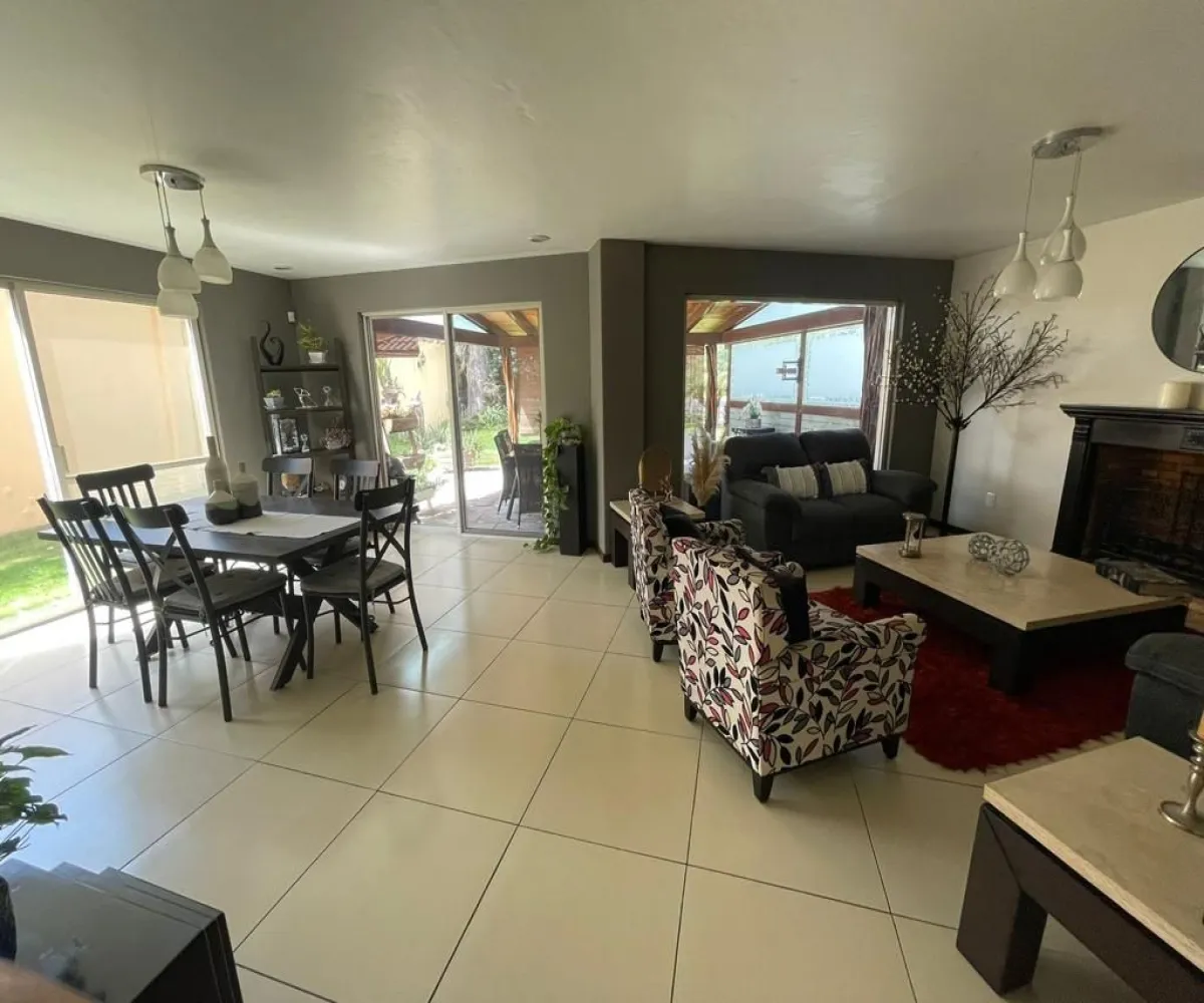 Casa En Venta,Hacienda Mirage,Camino a San Isidro 551, Tlajomulco de Zúñiga, Jalisco 45640, 3 Habitaciones,2 Baños,Camino a San Isidro ,2,phWrPMJ Casa En Venta,Hacienda Mirage,Camino a San Isidro 551, Tlajomulco de Zúñiga, Jalisco 45640, 3 Habitaciones,2 Baños,Camino a San Isidro ,2,phWrPMJ