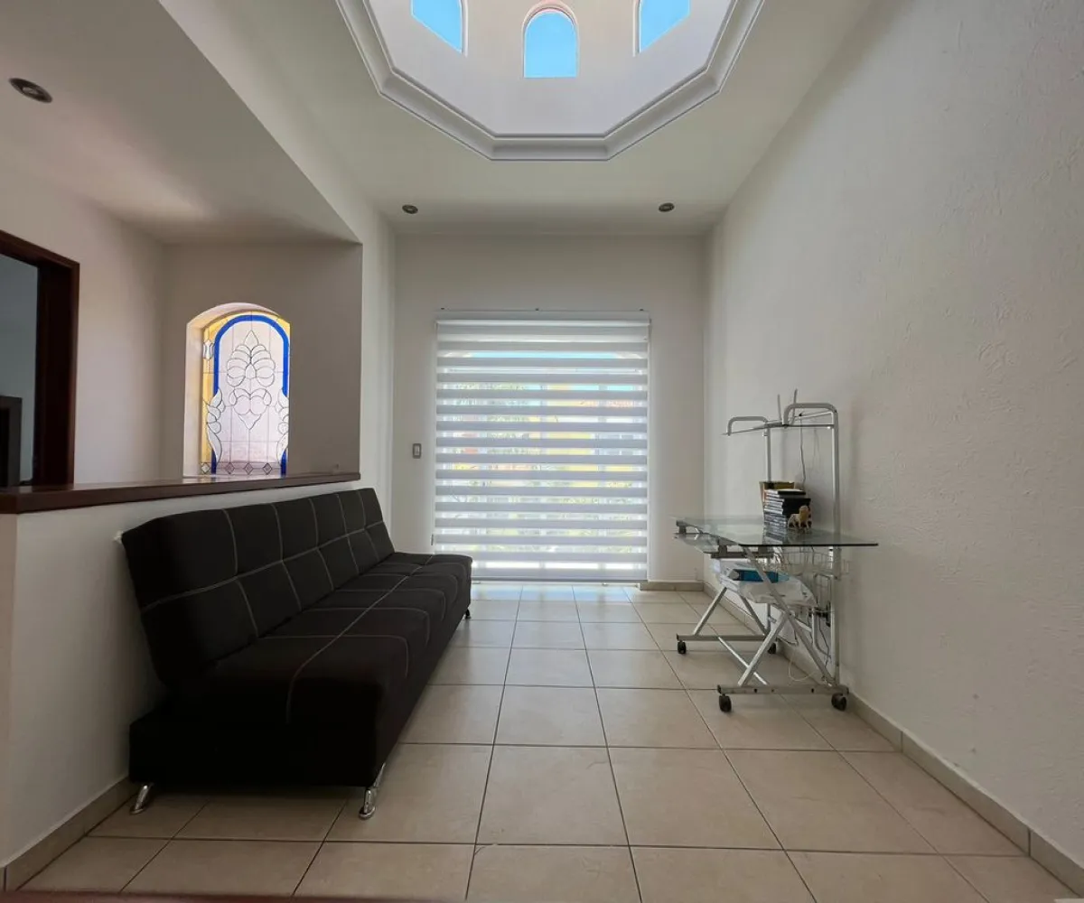 Casa En Venta,Virreyes Residencial,Paseo de los Virreyes 980, Zapopan, Jalisco 45110, 3 Habitaciones,3 Baños,Paseo de los Virreyes ,2,pIt0z8V