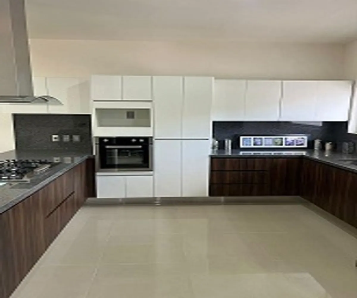 Casa En PreVenta,El Cortijo,Paseo del cortijo 00 00, Tlajomulco de Zúñiga, Jalisco 45645, 4 Habitaciones,4 Baños,Paseo del cortijo,2,pXkFjo8