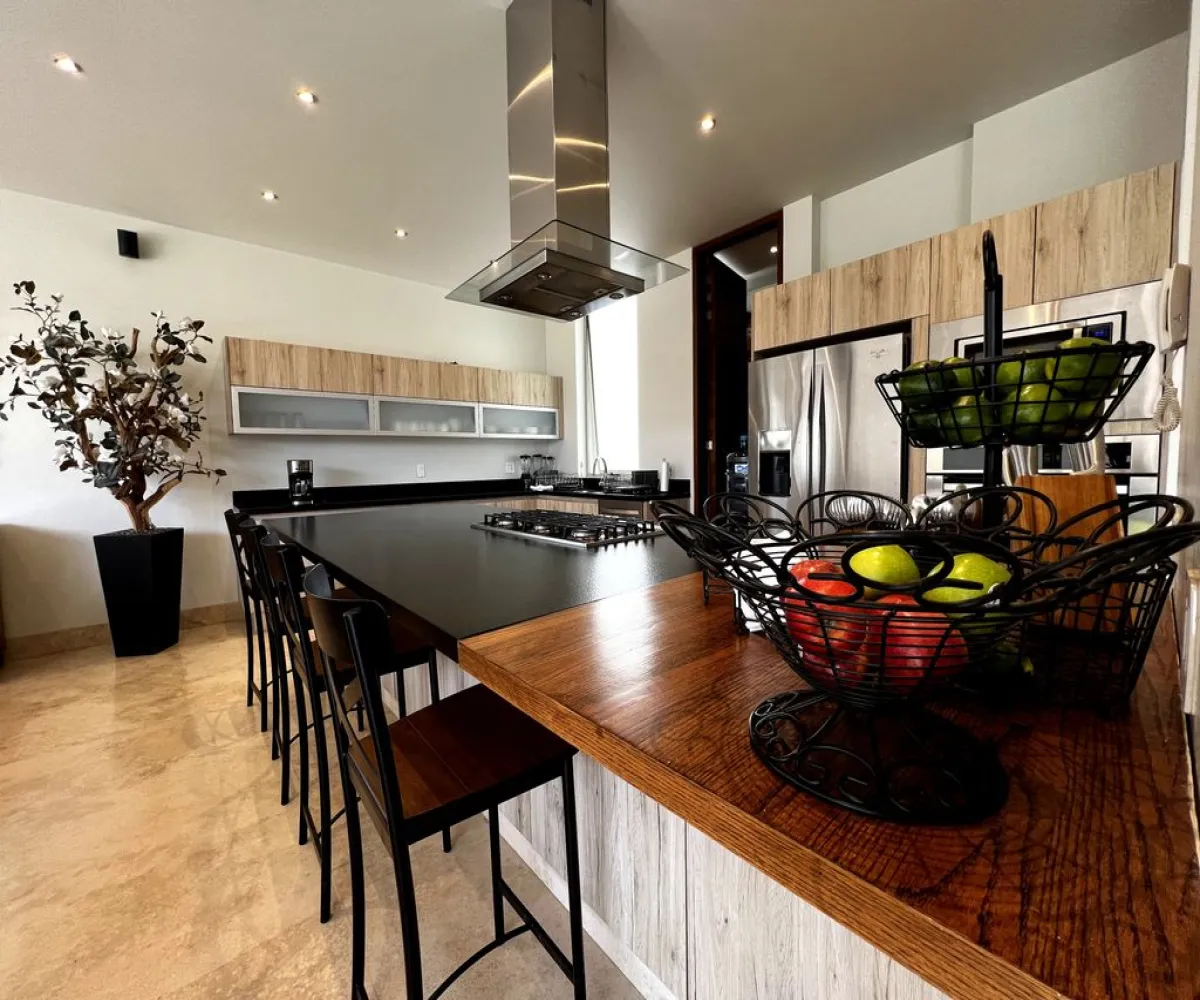 Casa En Venta,Mítica Residencial,Avenida General Ramón Corona 7880, Zapopan, Jalisco 45019, 5 Habitaciones,5 Baños,Avenida General Ramón Corona,2,pXVa8jJ