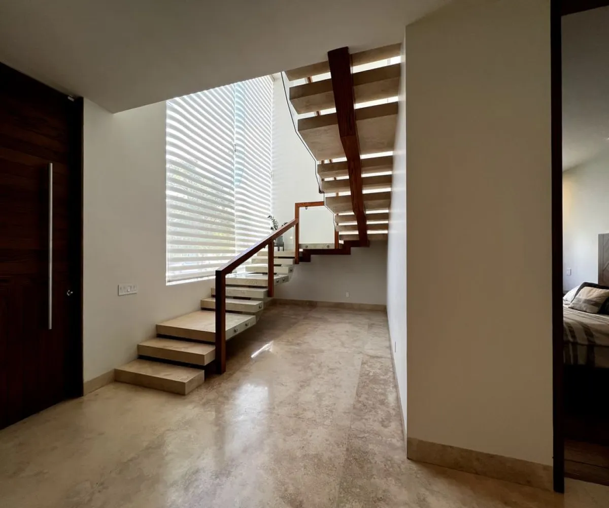Casa En Venta,Mítica Residencial,Avenida General Ramón Corona 7880, Zapopan, Jalisco 45019, 5 Habitaciones,5 Baños,Avenida General Ramón Corona,2,pXVa8jJ