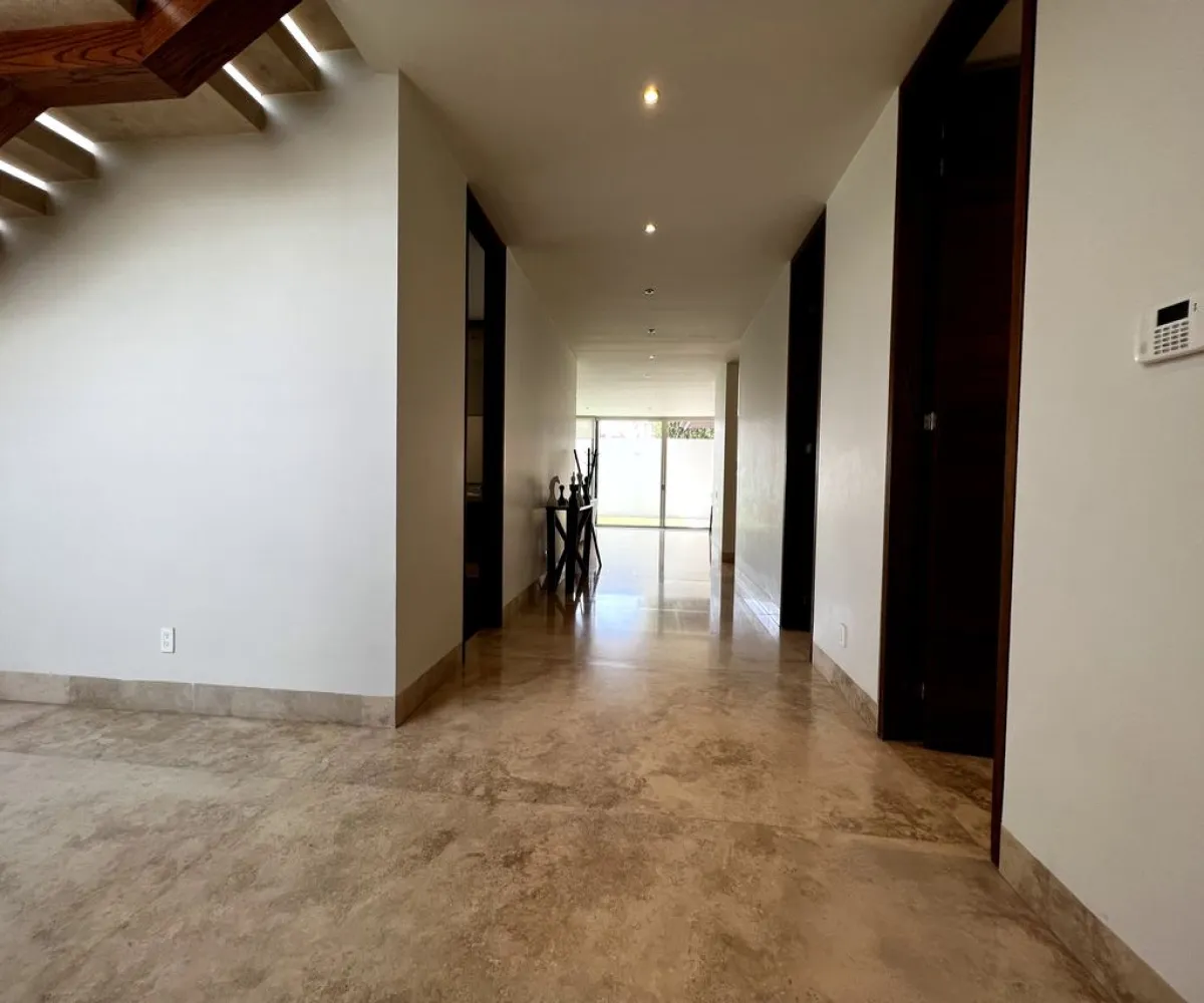 Casa En Venta,Mítica Residencial,Avenida General Ramón Corona 7880, Zapopan, Jalisco 45019, 5 Habitaciones,5 Baños,Avenida General Ramón Corona,2,pXVa8jJ