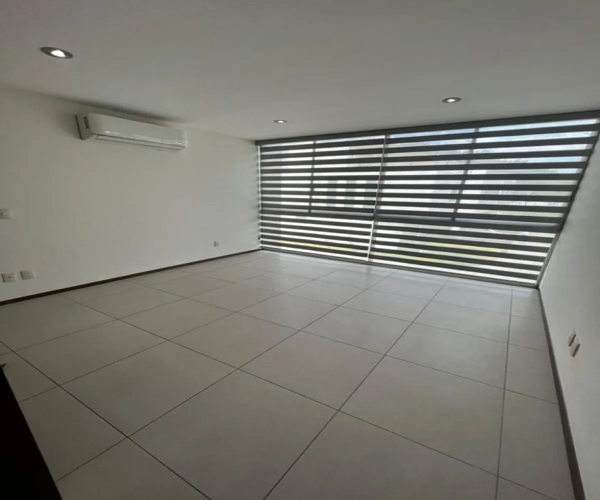 Casa En Venta,Jocotán,Acero 225, Zapopan, Jalisco 45017, 3 Habitaciones,2 Baños,Acero ,3,pYh05NH