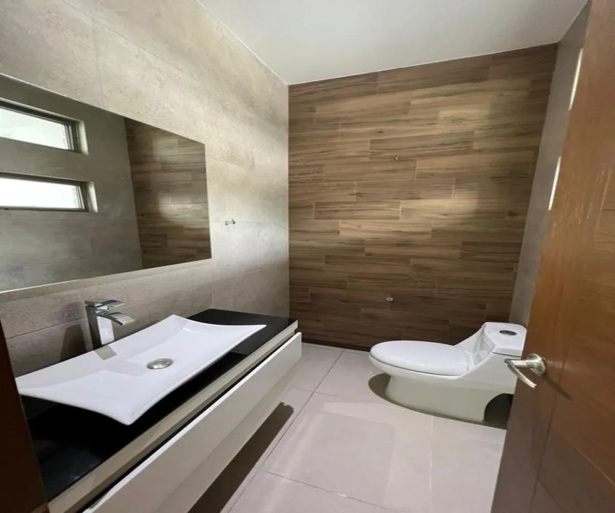 Casa En Venta,Jocotán,Acero 225, Zapopan, Jalisco 45017, 3 Habitaciones,2 Baños,Acero ,3,pYh05NH