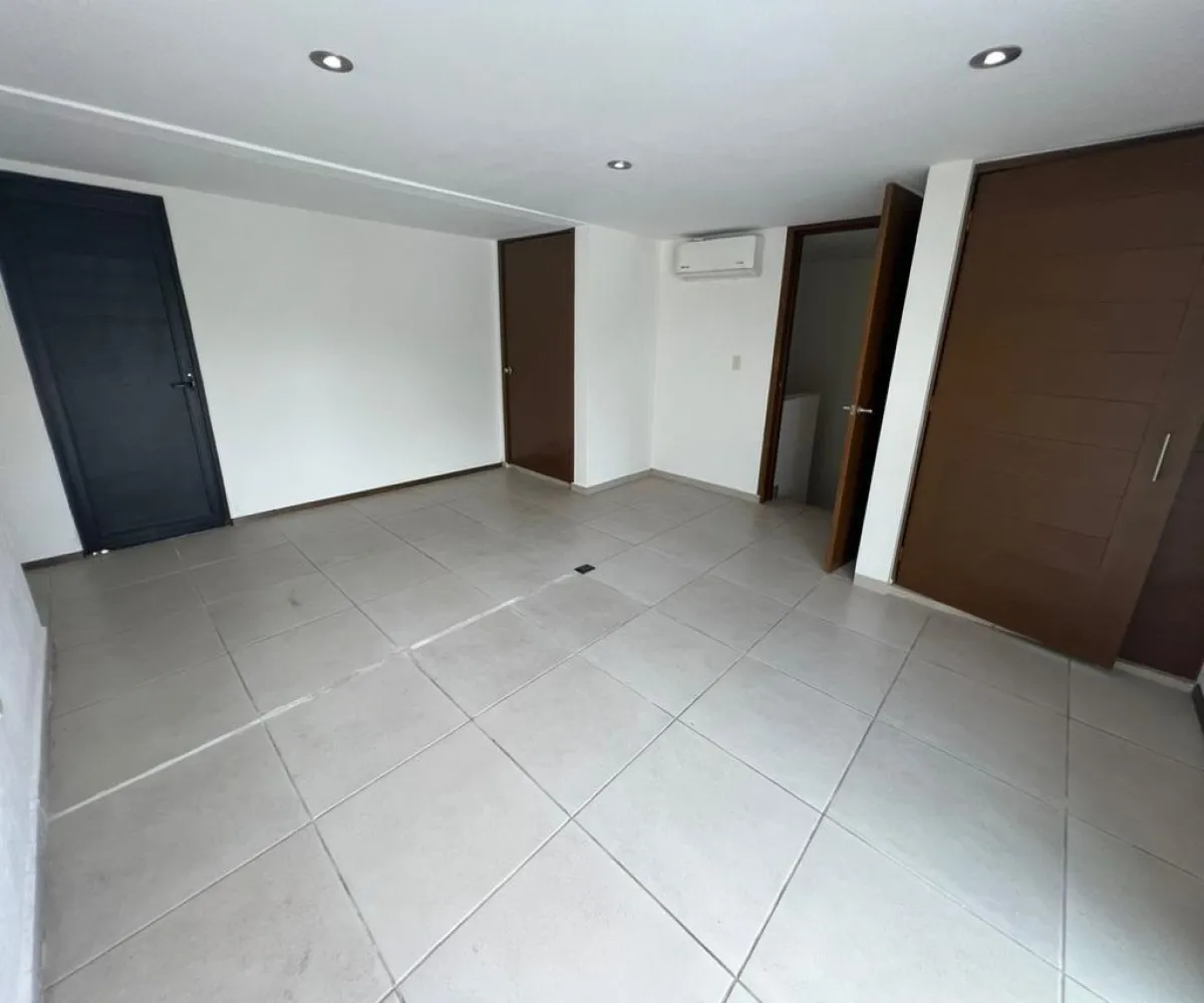 Casa En Venta,Jocotán,Acero 225, Zapopan, Jalisco 45017, 3 Habitaciones,2 Baños,Acero ,3,pYh05NH