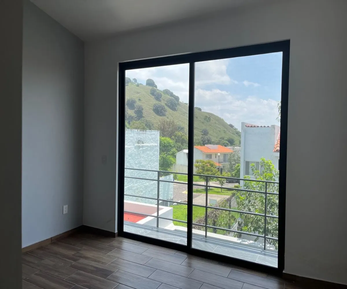 Casa En Venta,Bosques Santa Anita,avenida Bosques Circuito Pradera Alta coto 6- Lote 5- Manzan 1000 coto6-Lote5-manzanaB, Tlajomulco de Zúñiga, Jalisco 45645, 4 Habitaciones,3 Baños,avenida Bosques Circuito Pradera Alta coto 6- Lote 5- Manzan,2,pjf1hNO
