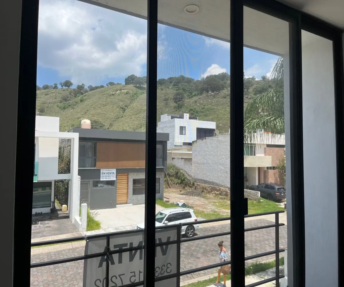 Casa En Venta,Bosques Santa Anita,avenida Bosques Circuito Pradera Alta coto 6- Lote 5- Manzan 1000 coto6-Lote5-manzanaB, Tlajomulco de Zúñiga, Jalisco 45645, 4 Habitaciones,3 Baños,avenida Bosques Circuito Pradera Alta coto 6- Lote 5- Manzan,2,pjf1hNO