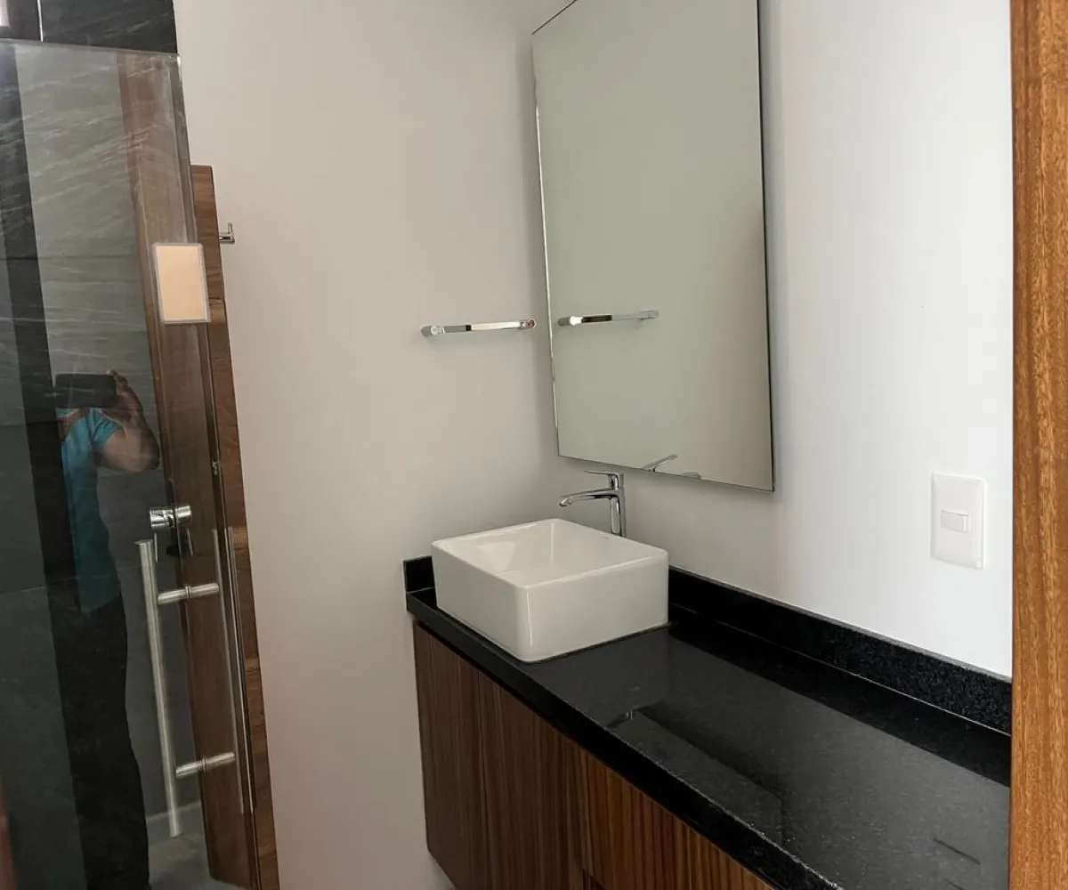 Casa En Venta,Bosques Santa Anita,avenida Bosques Circuito Pradera Alta coto 6- Lote 5- Manzan 1000 coto6-Lote5-manzanaB, Tlajomulco de Zúñiga, Jalisco 45645, 4 Habitaciones,3 Baños,avenida Bosques Circuito Pradera Alta coto 6- Lote 5- Manzan,2,pjf1hNO