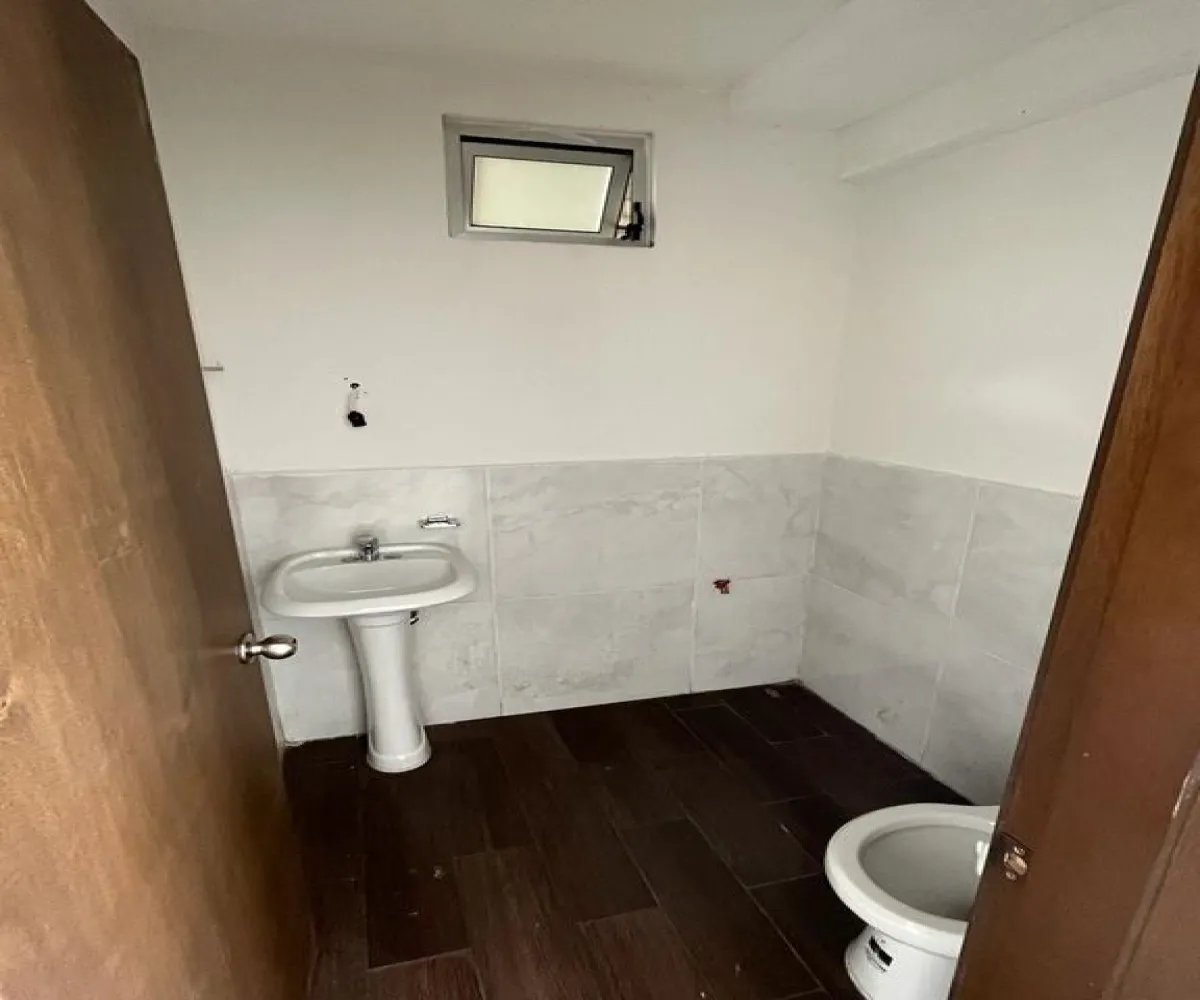 Bodega En Renta,Las Aguilillas,Blvd. Lic. Anacleto Glez F. Sur 1625, Tepatitlán de Morelos, Jalisco 47600,1 Baño,Blvd. Lic. Anacleto Glez F. Sur ,pbT1yM1