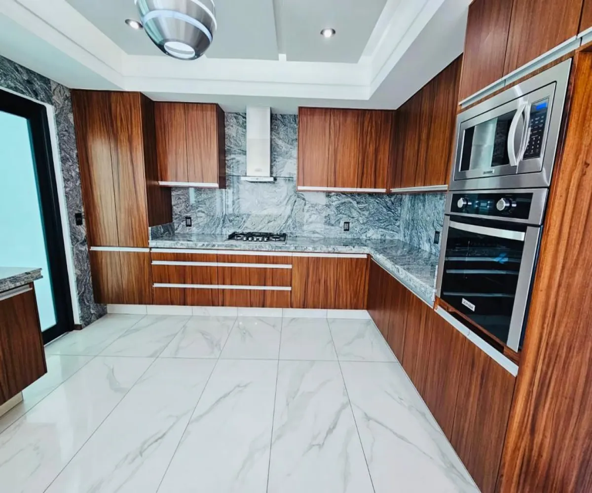 Casa En Venta,La Cima,Av de la mancha 193 S/N, Zapopan, Jalisco 45130, 4 Habitaciones,5 Baños,Av de la mancha 193,2,pncBpV5 Casa En Venta,La Cima,Av de la mancha 193 S/N, Zapopan, Jalisco 45130, 4 Habitaciones,5 Baños,Av de la mancha 193,2,pncBpV5